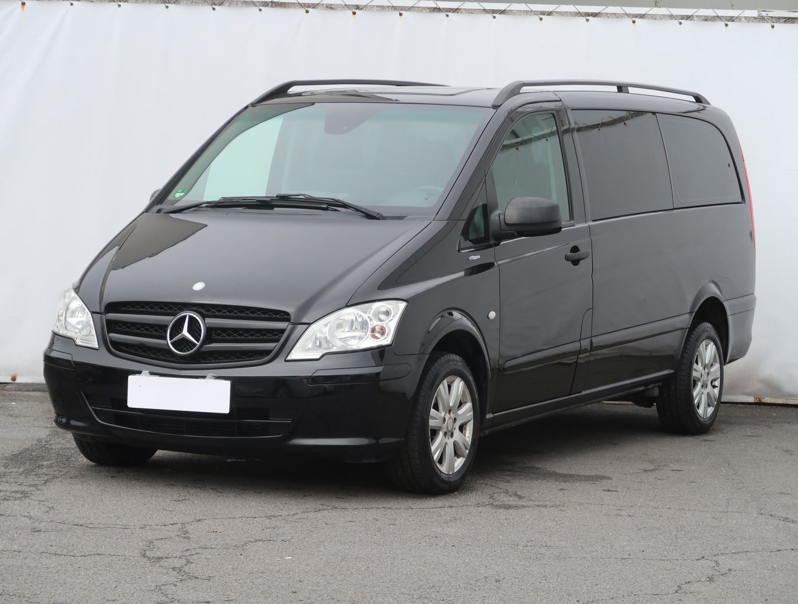 Mercedes-Benz Vito, 113 CDI, Bus, 9Míst, Klima - fotka 3