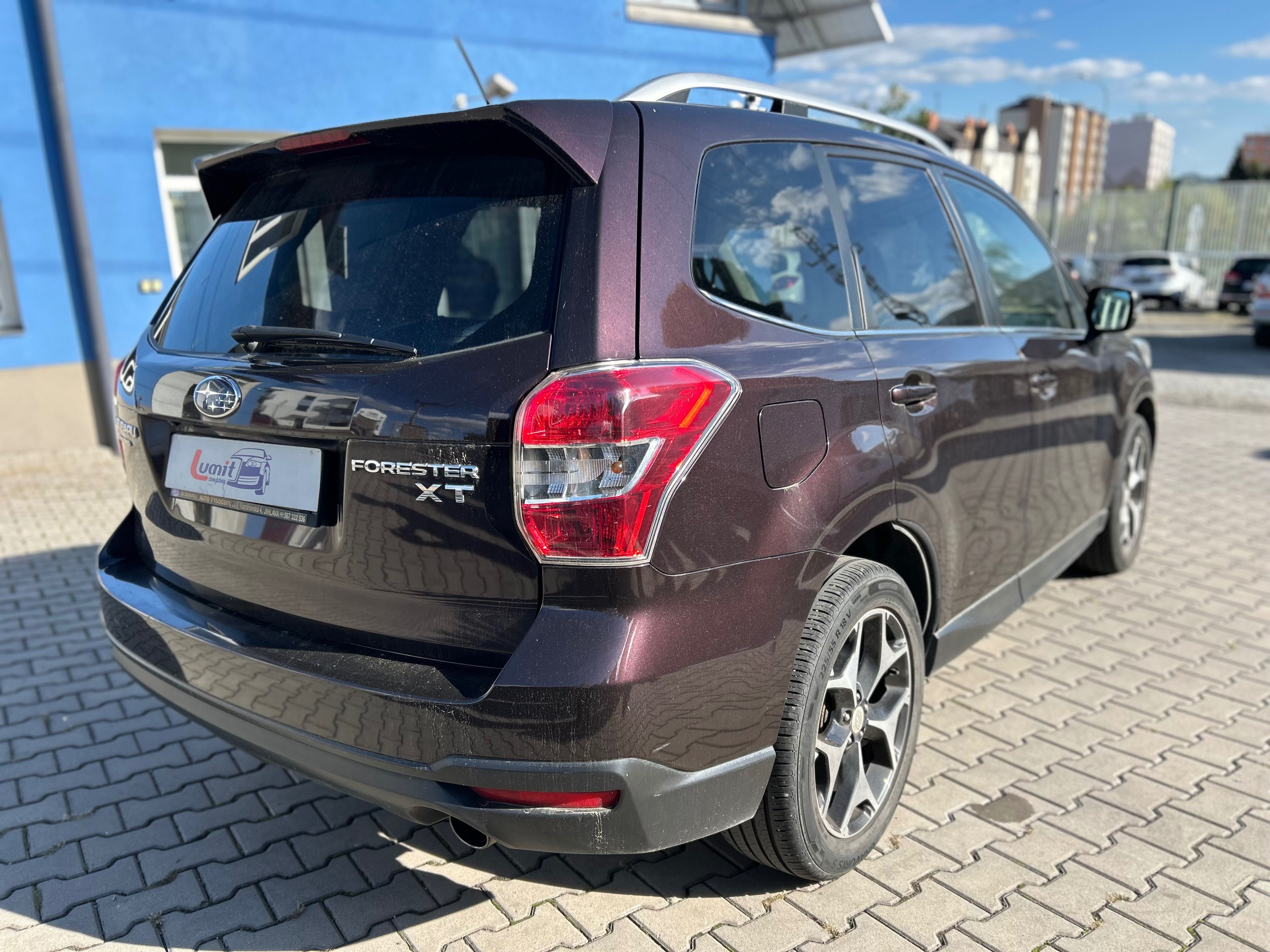 Subaru Forester, 2.0XT AWD - fotka 5