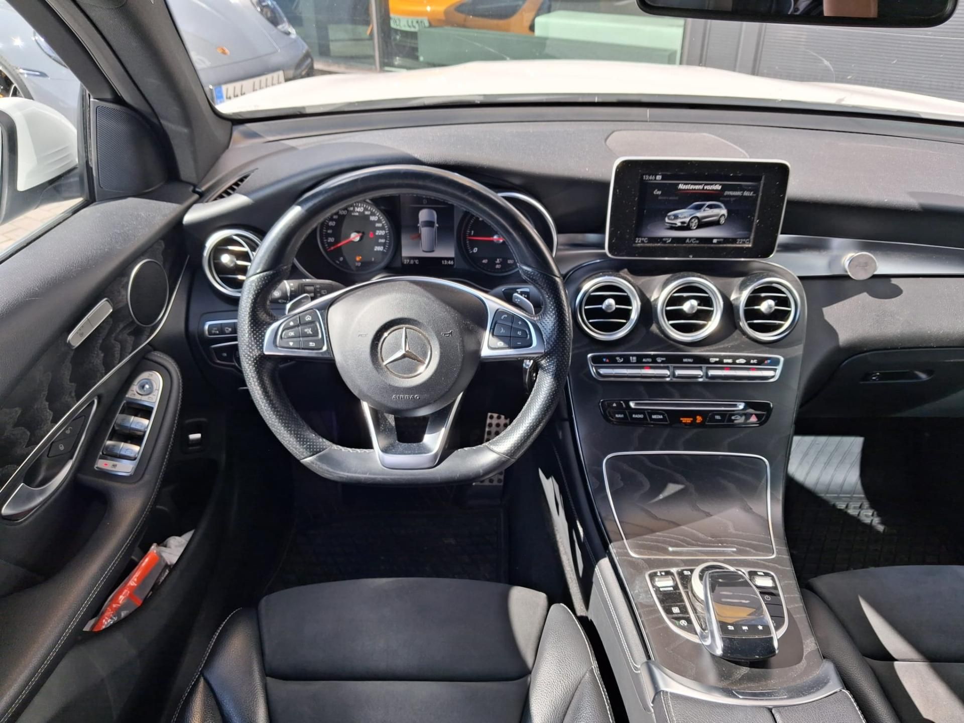 Mercedes-Benz GLC, 220D 4Matic Exclusive, ČR - fotka 6