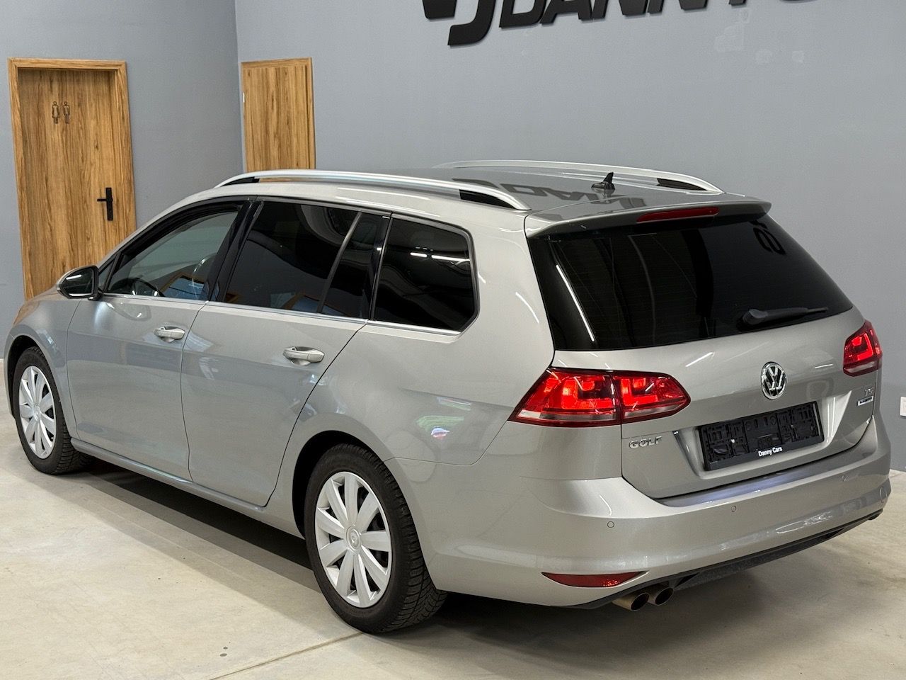 Volkswagen Golf, 7 Variant 1,4TSI DSG HIGHLINE - fotka 2