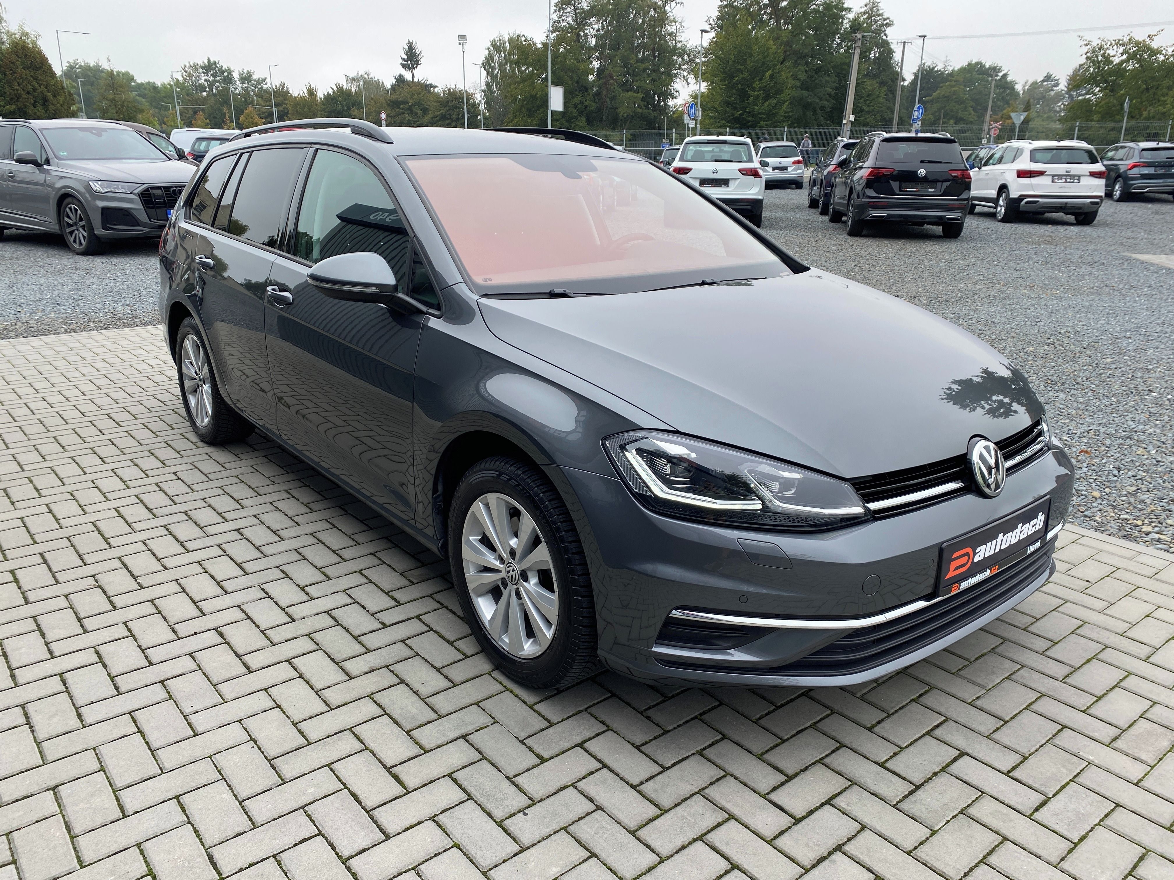 Volkswagen Golf, 1.4 TSI 92kW-1xMAJ.-LED- ACC - fotka 6