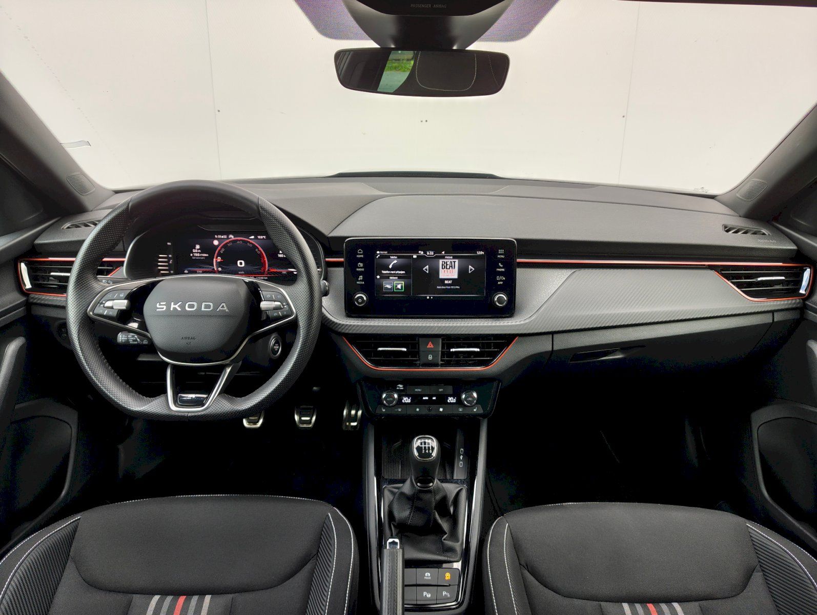 Škoda Kamiq, 1.0 TSI 85kW Monte Carlo - fotka 5