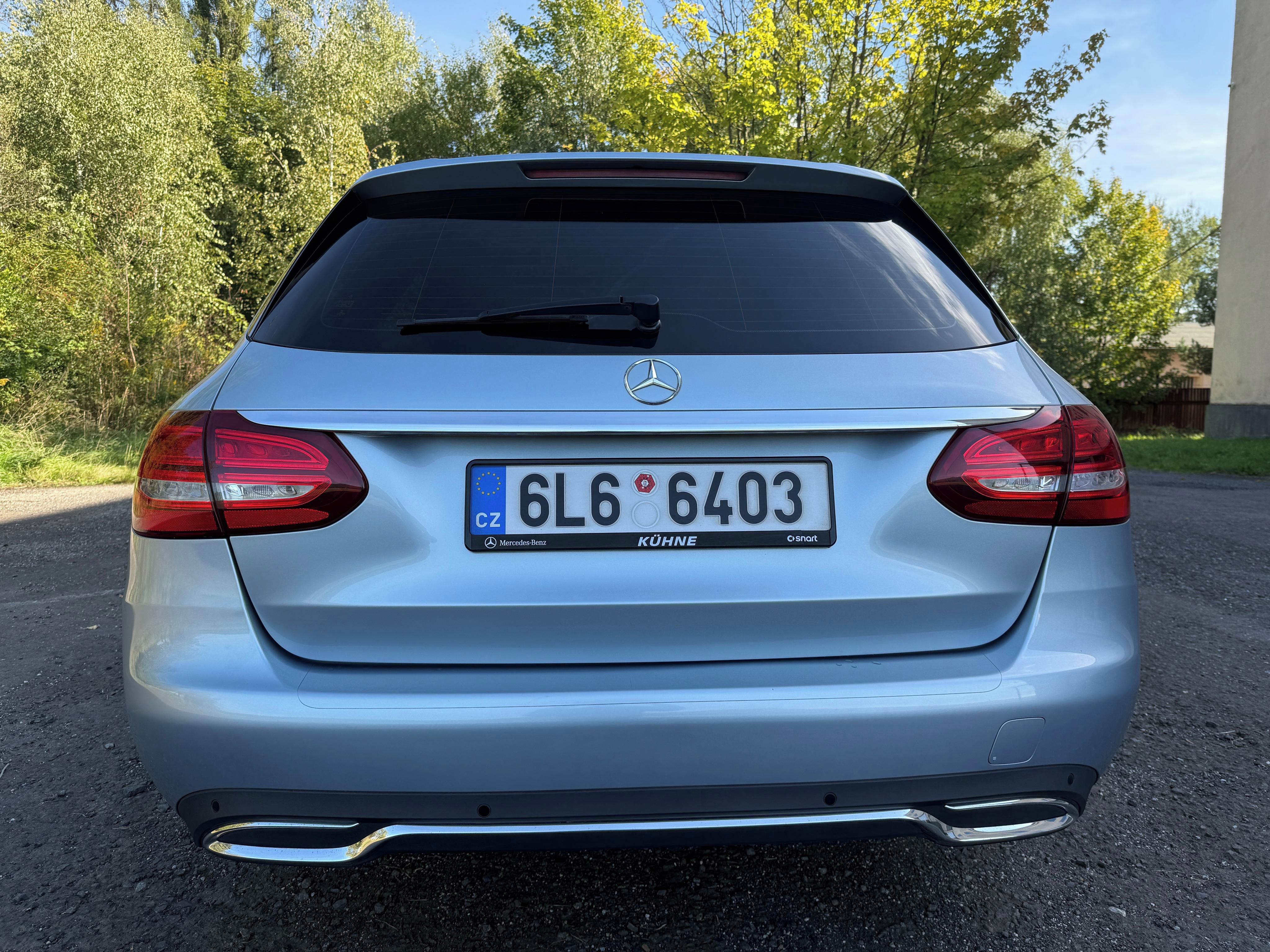 Mercedes-Benz Třídy C, Mercedes Benz C 250d Blutec - fotka 6