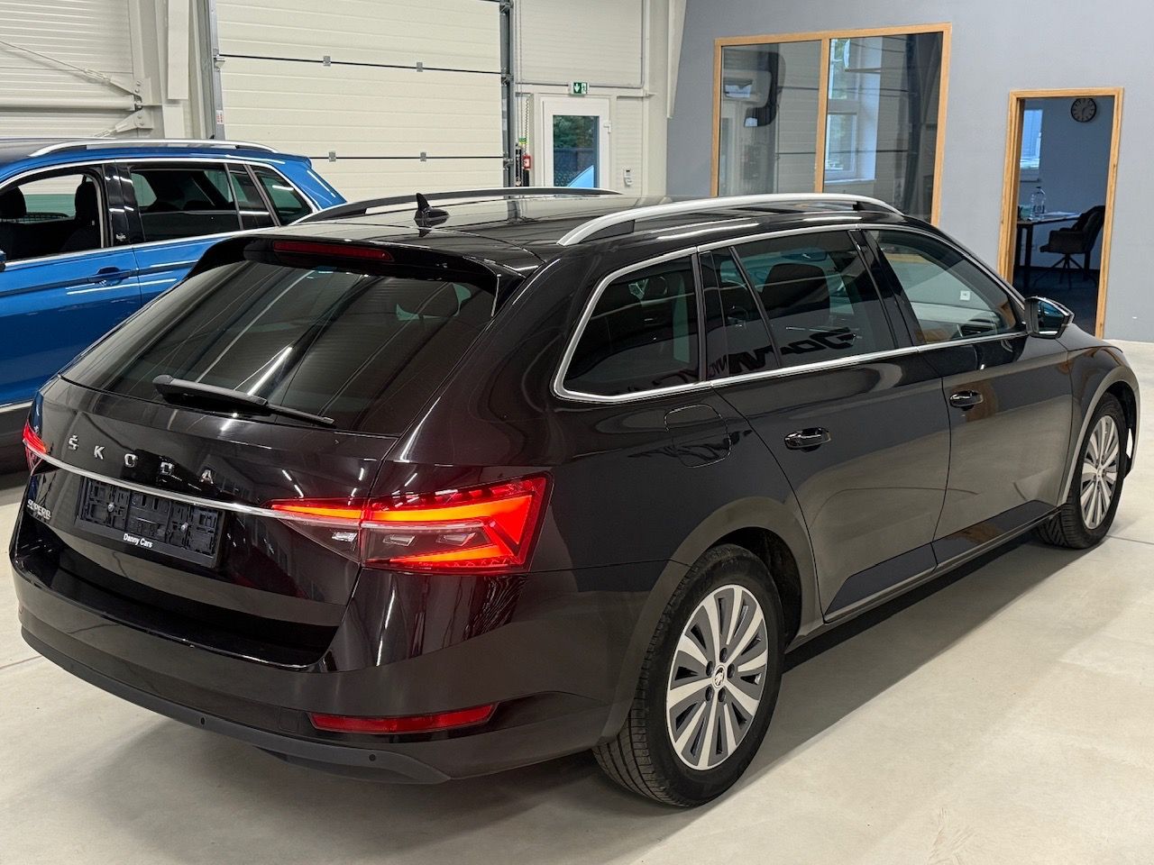 Škoda Superb, III FL COMBI 2.0TDI 110kw DSG - fotka 4