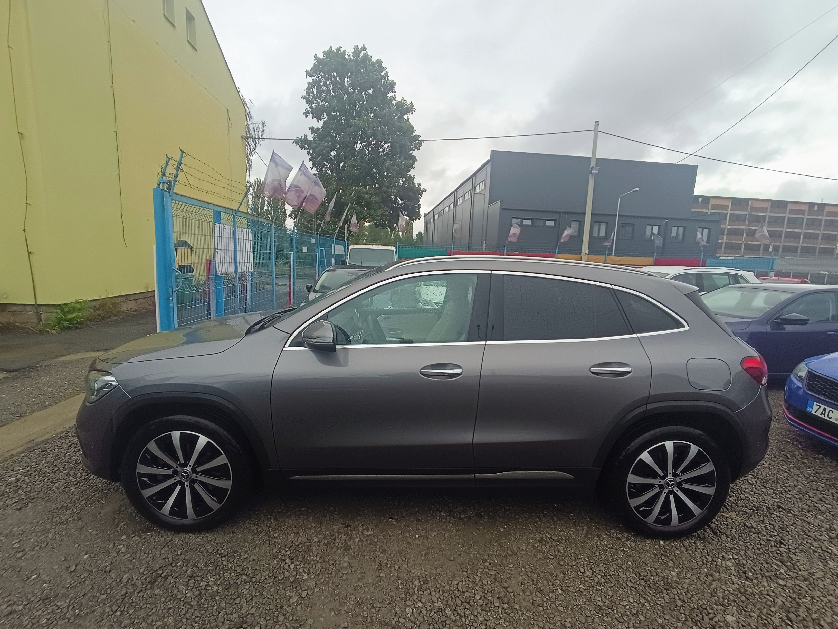 Mercedes-Benz GLA, 220CDI ČR 1 majitel 59tkm - fotka 4