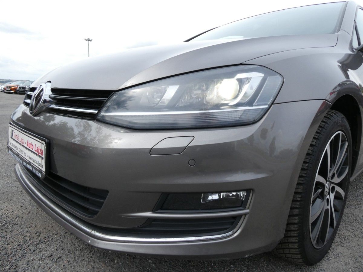 Volkswagen Golf, 1,4 TSi 103kW DSG, webasto - fotka 4