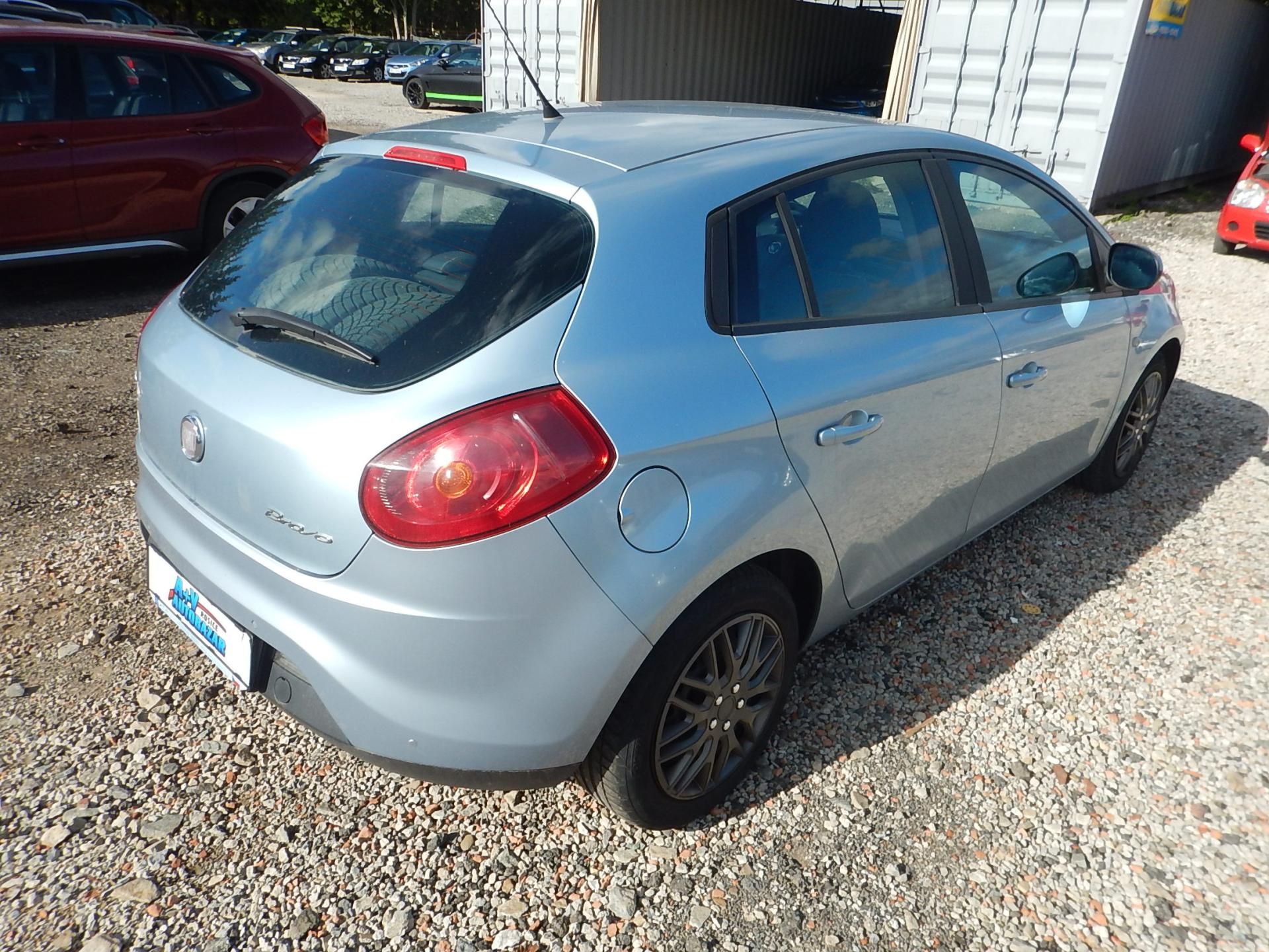 Fiat Bravo, 1.4 T-Jet, 88 kW, KLIMA - fotka 6