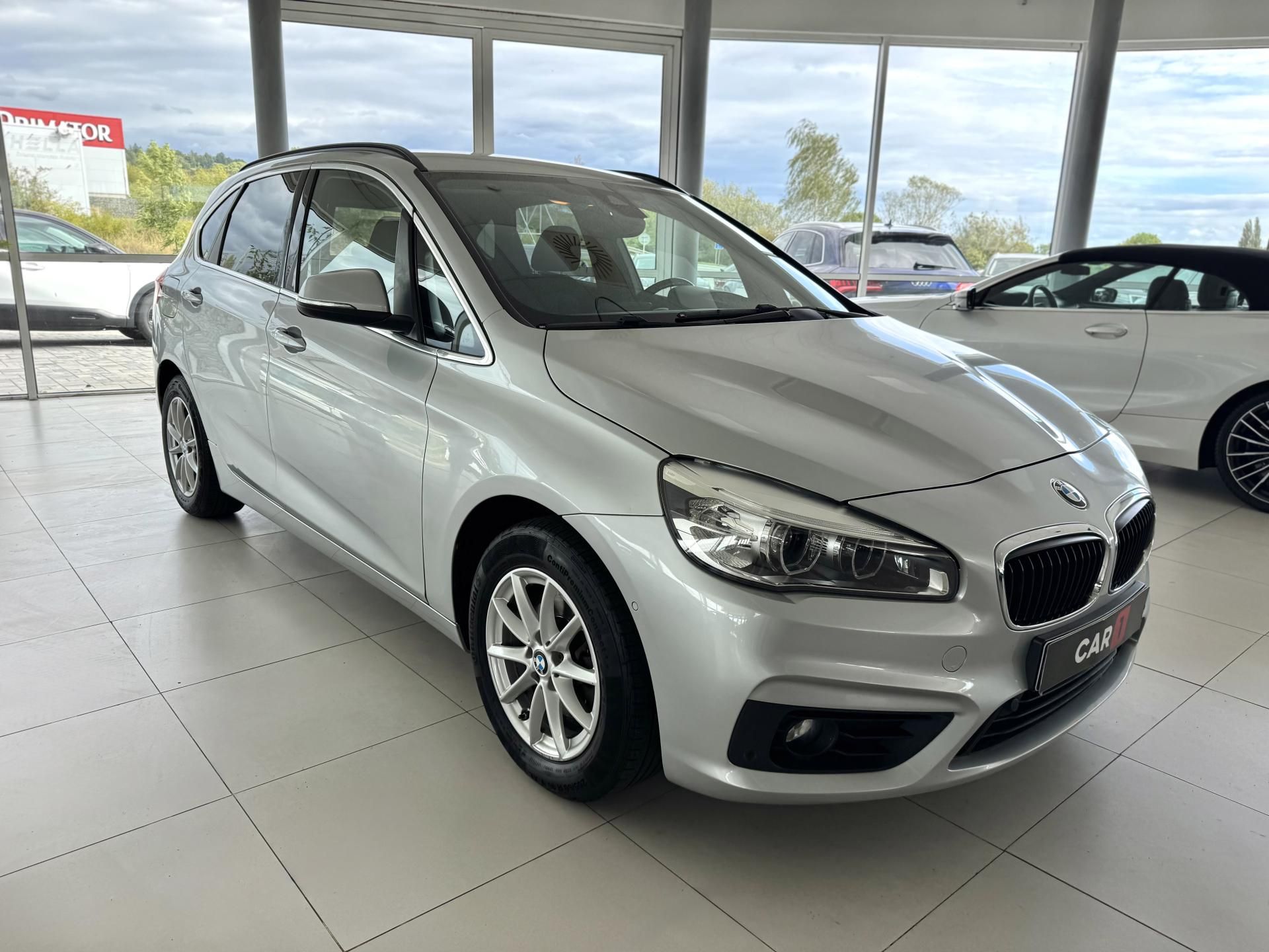 BMW Řada 2, 218d 110kW*AT8*LED*Navi*PDC - fotka 4