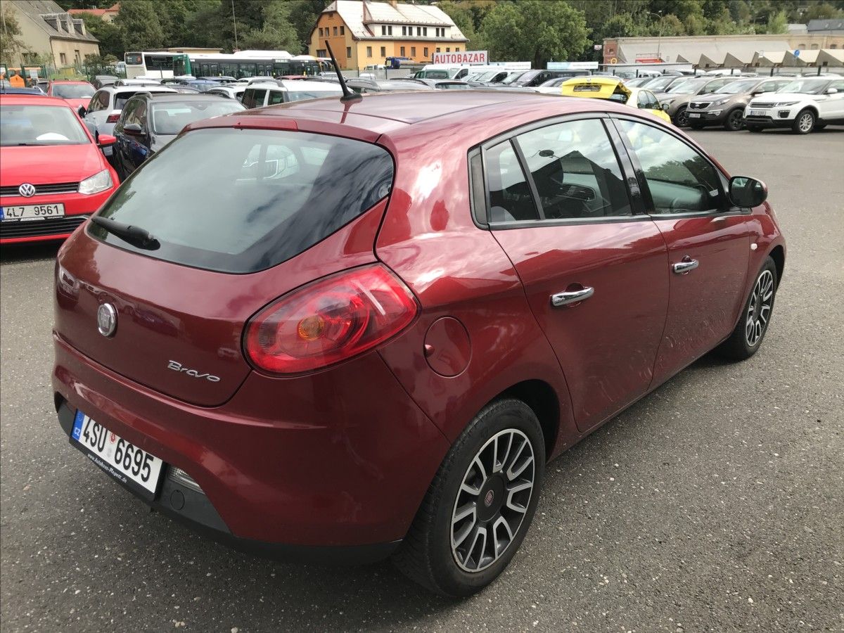 Fiat Bravo, 1,6 JTD 88kW - fotka 5