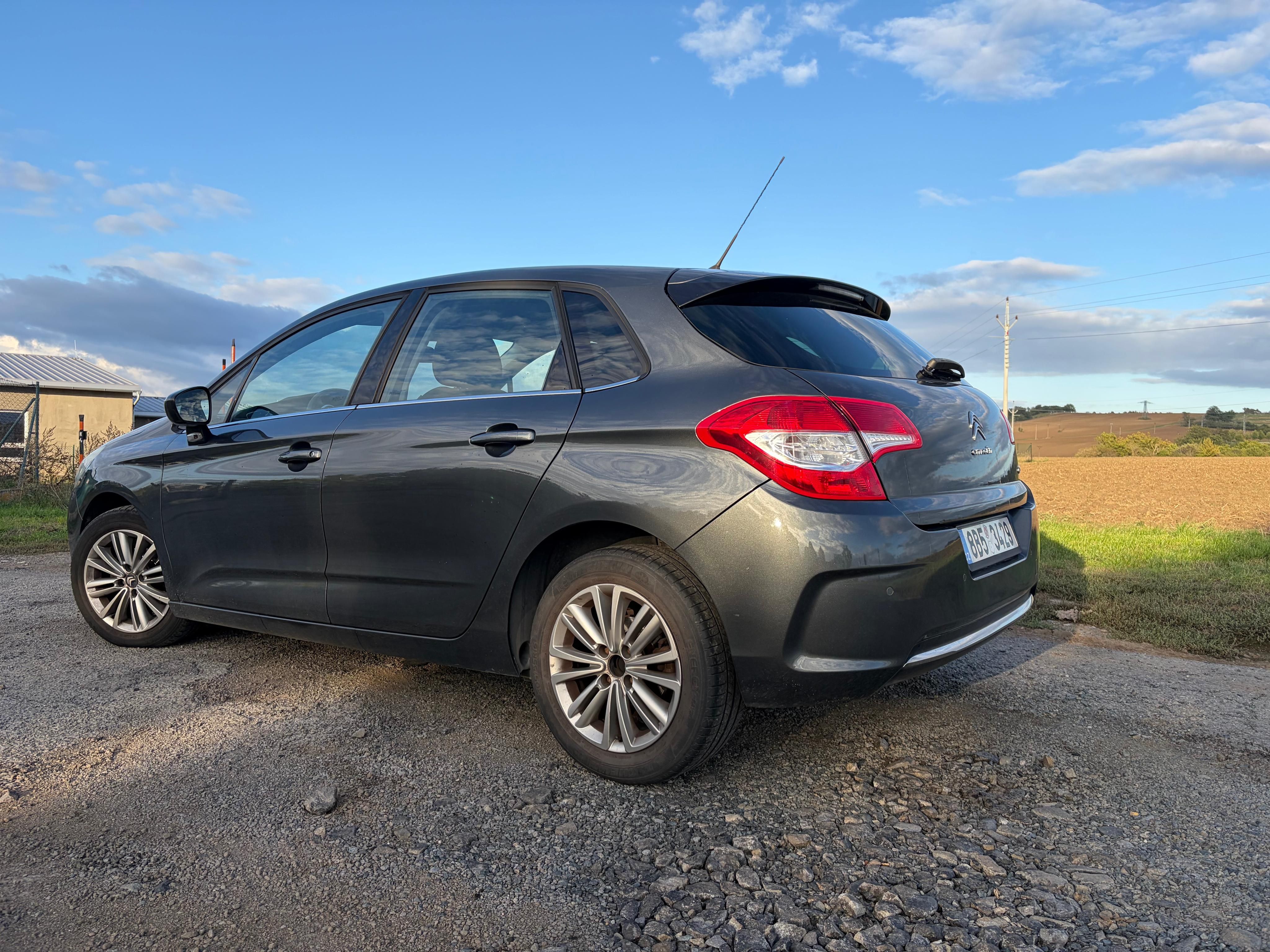 Citroën C4, úsporný 1.6 HDi výbava Comfort - fotka 4