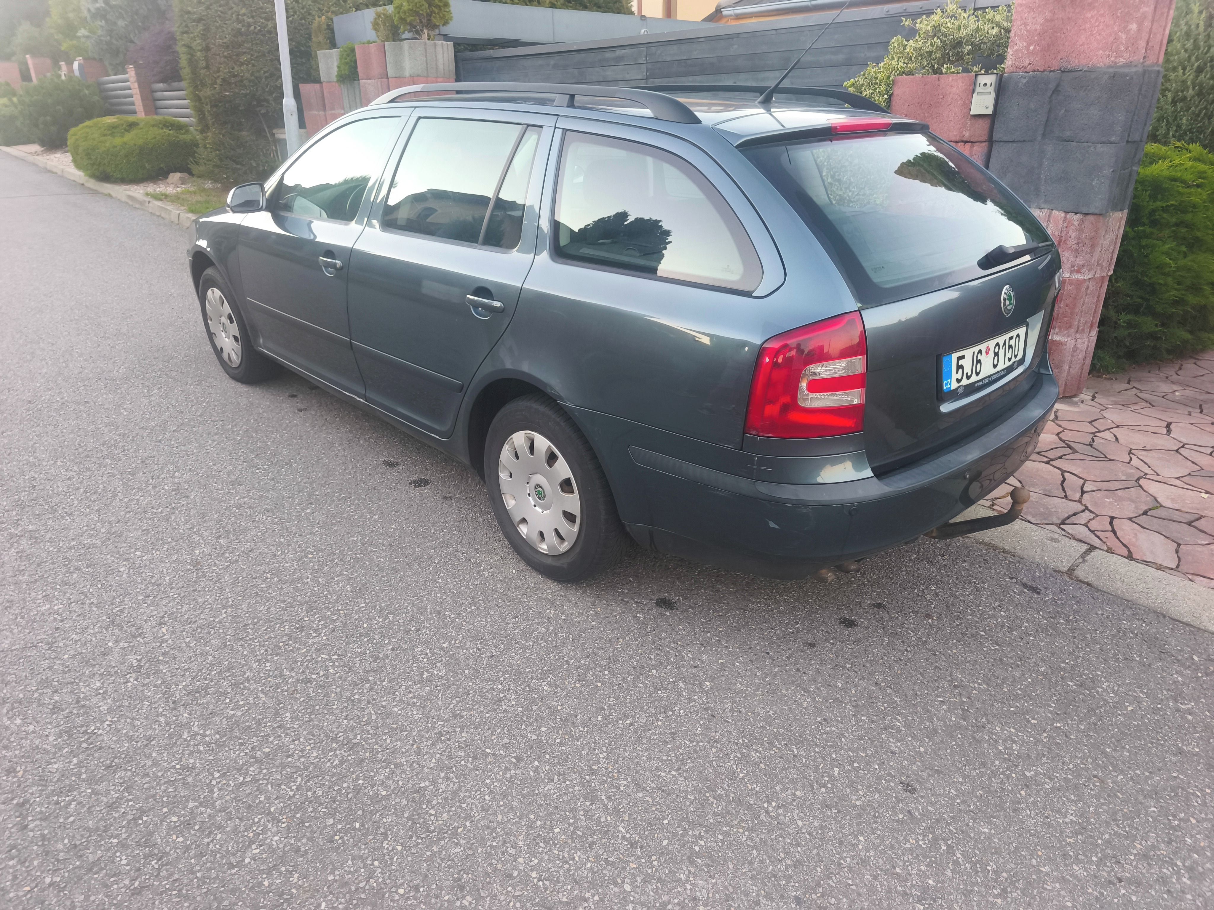 Škoda Octavia - fotka 5