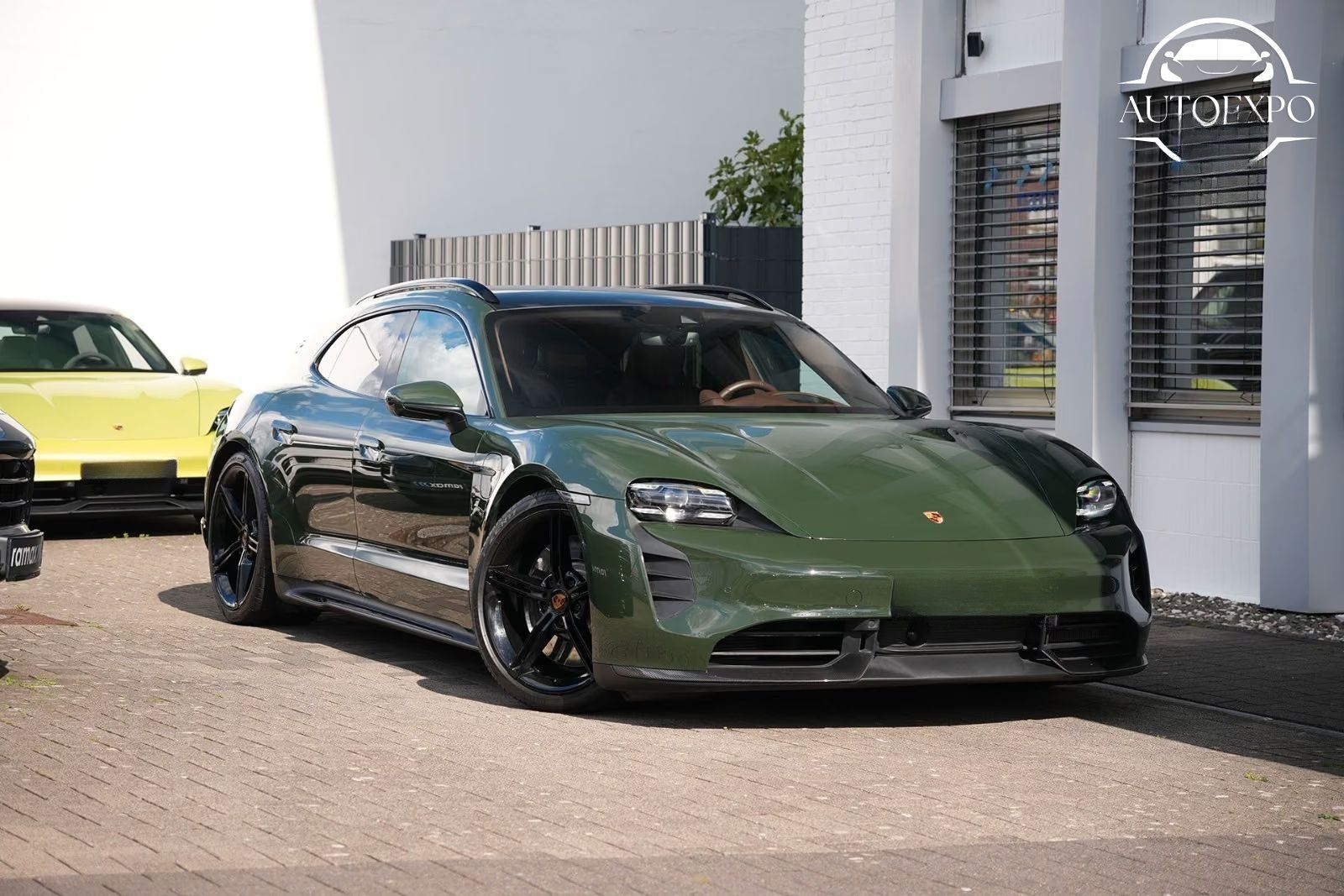 Porsche Taycan, GTS Sport Turismo *