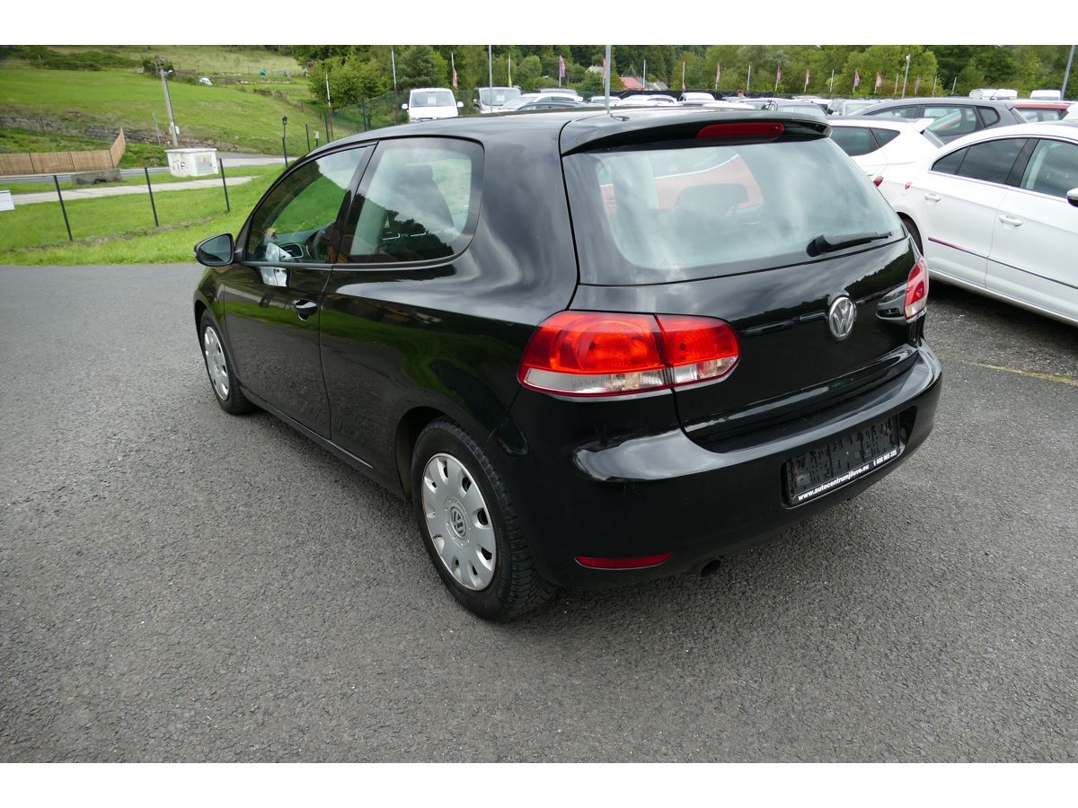 Volkswagen Golf, 1,6TDI 77KW DIGI-KLIMA - fotka 6