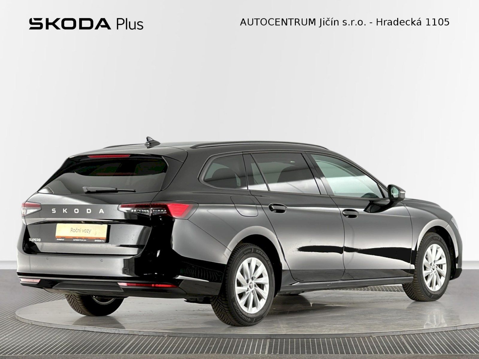 Škoda Superb, Combi DSG 1.5TSI 110kW Essence - fotka 2