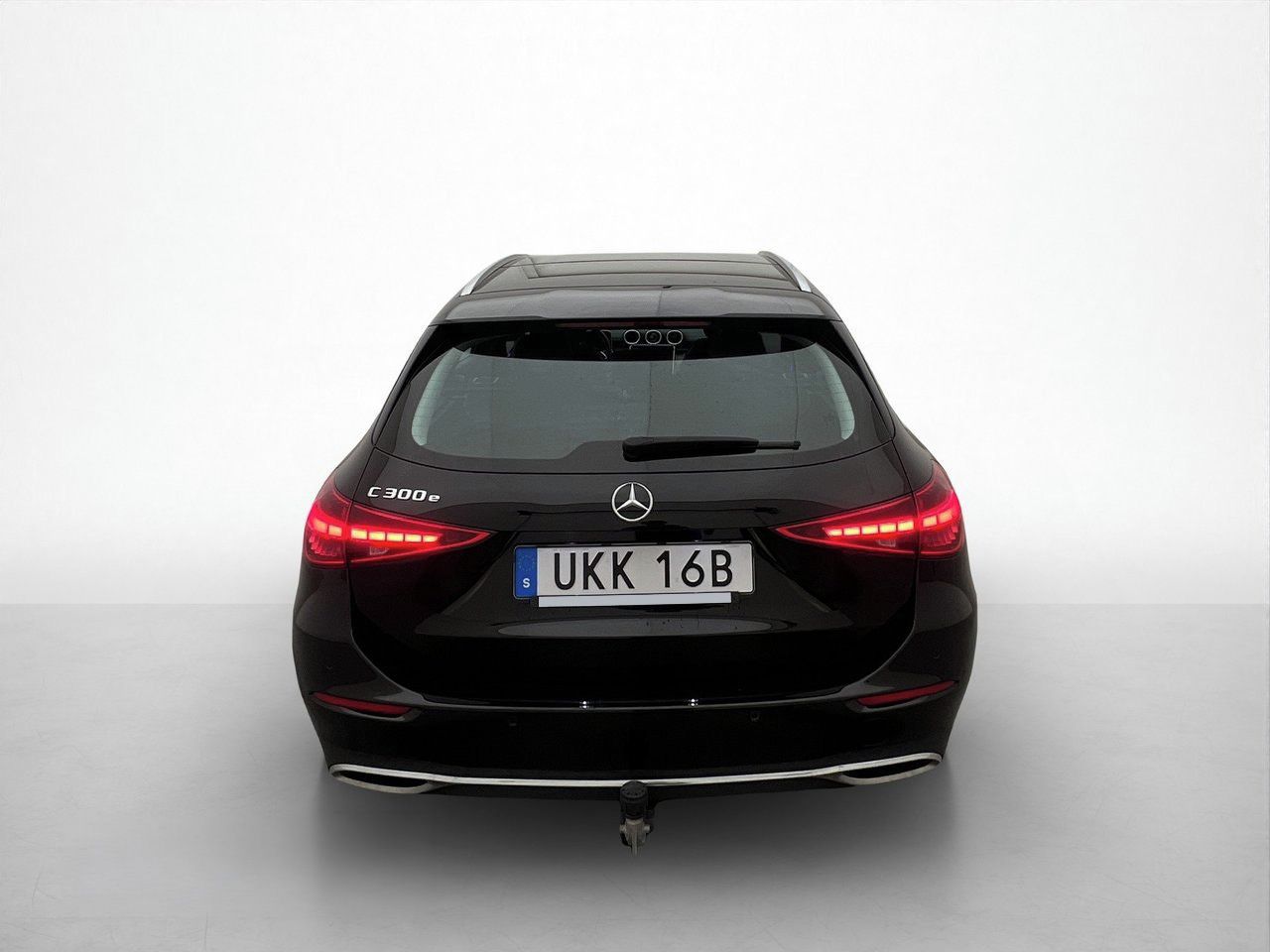 Mercedes-Benz Třídy C, 300e Kamera Tažné Asistence - fotka 4