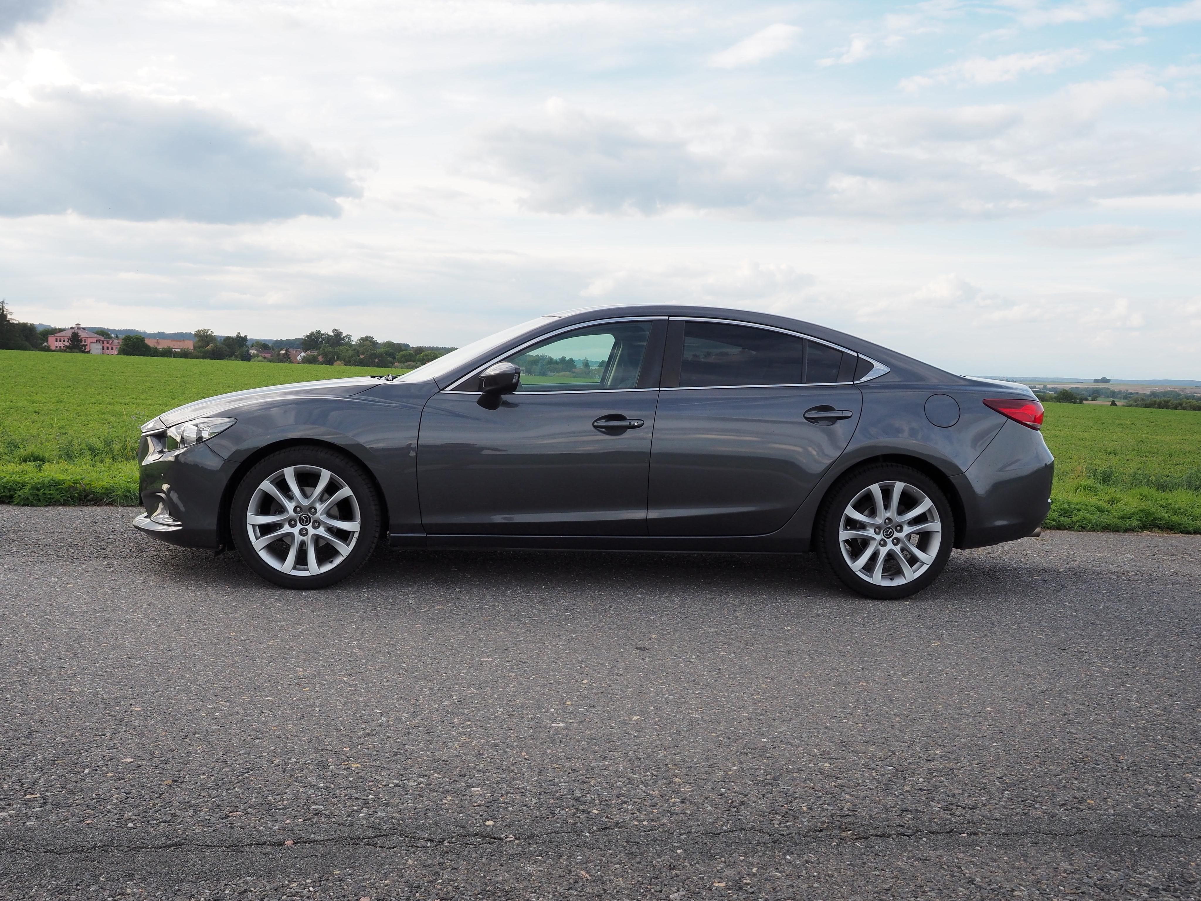 Mazda 6, 2.0 Skyactiv-G 121 kW Sedan - fotka 4
