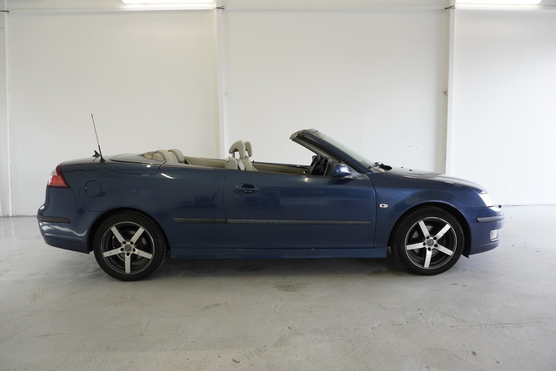 Saab 9-3, 9-3 2,0T AUT. - fotka 5