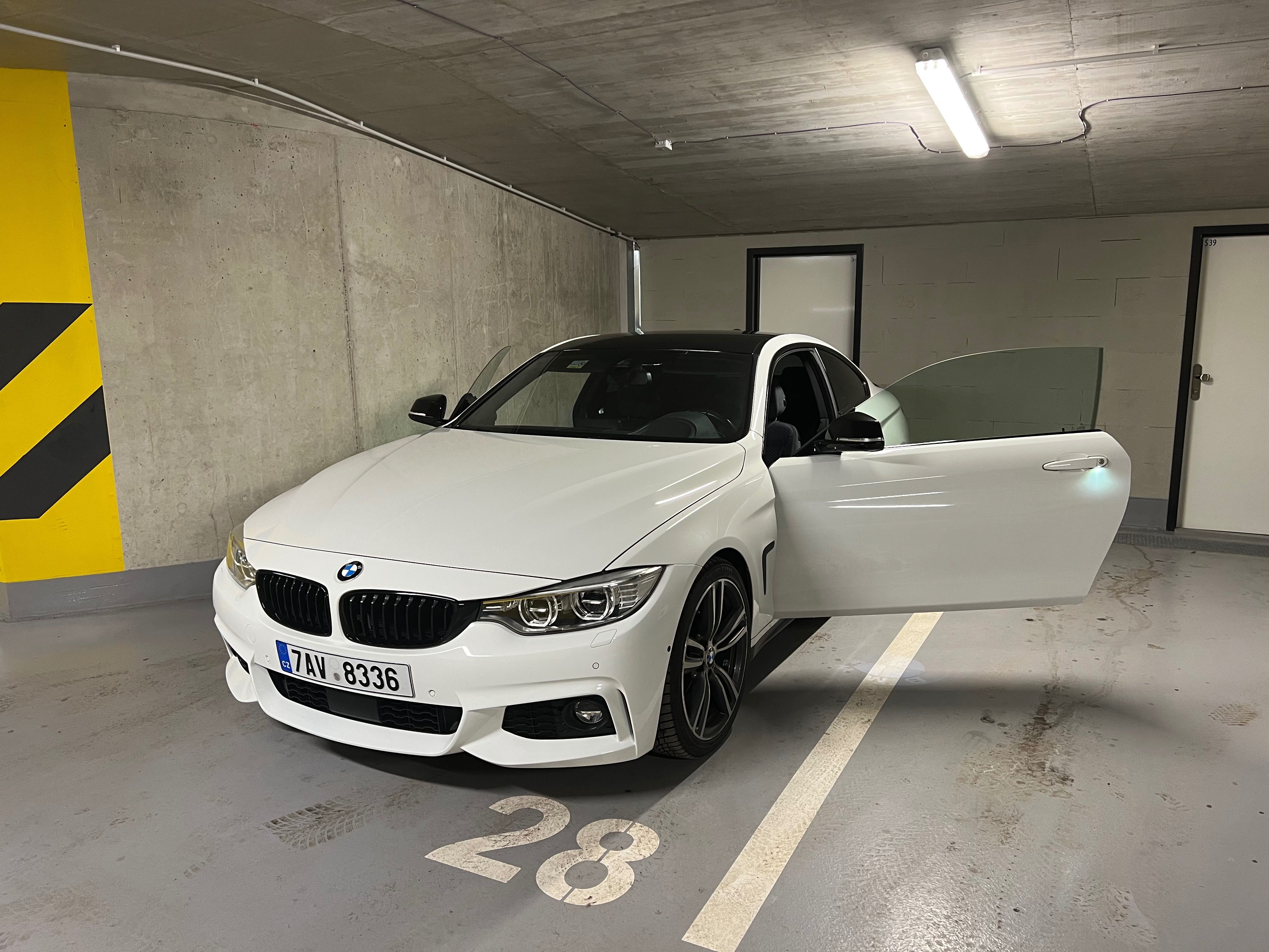 BMW Řada 4, Prodám 430i (Odpočtové) - fotka 4