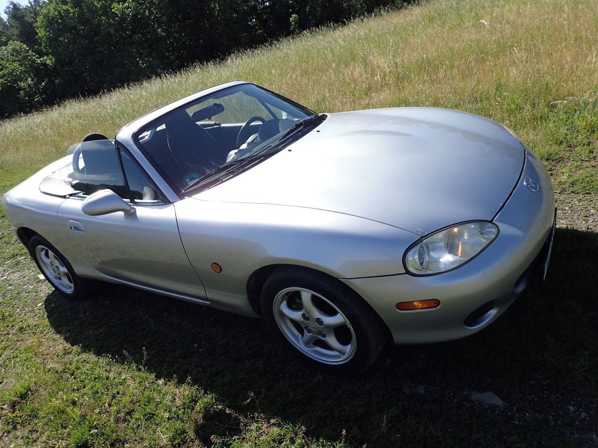 Mazda MX-5, NB FL 1,6 16V roadster - fotka 4