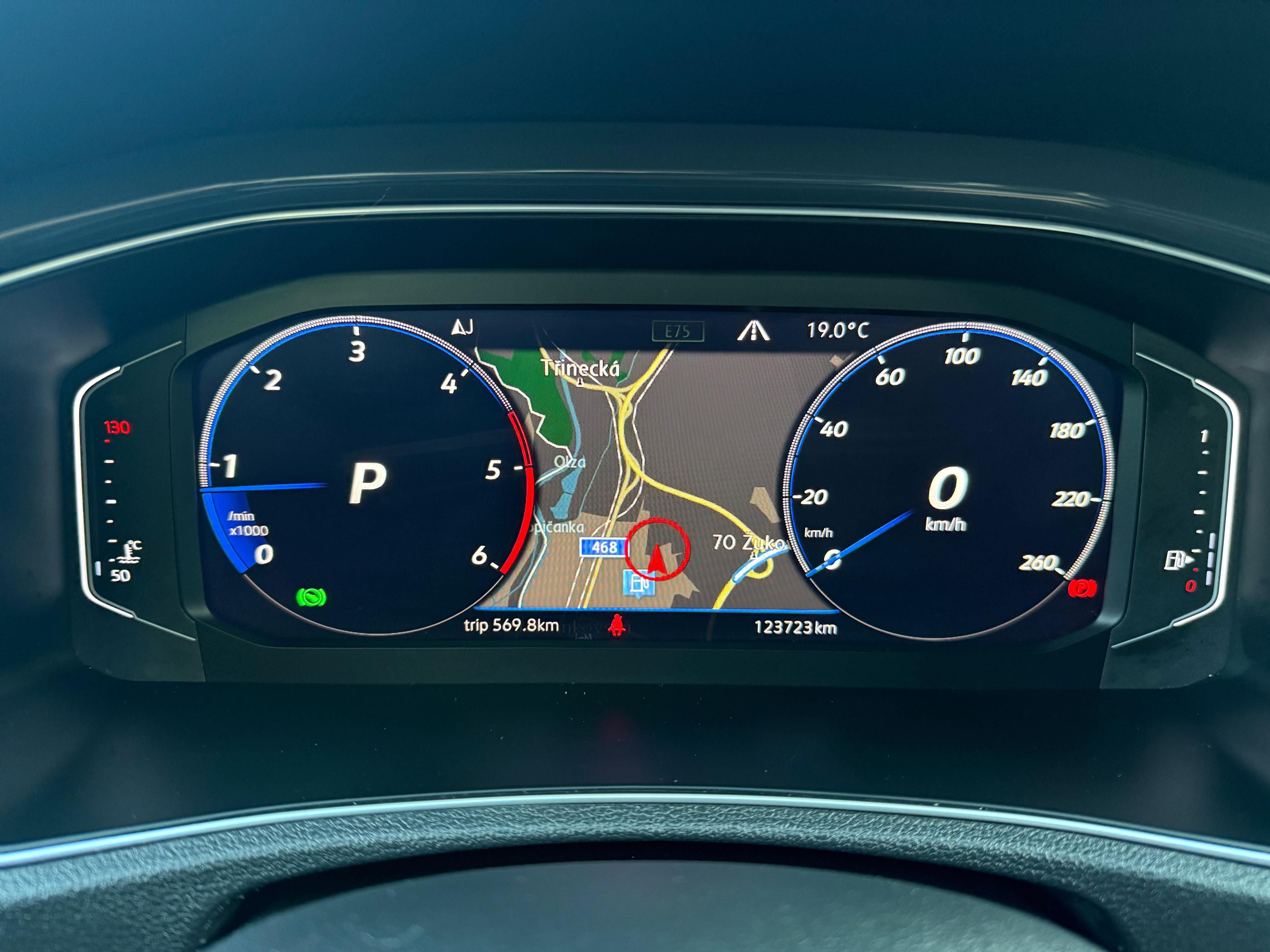 Volkswagen T-Roc, 2.0TDi 110kW, DSG, 4Motion - fotka 5