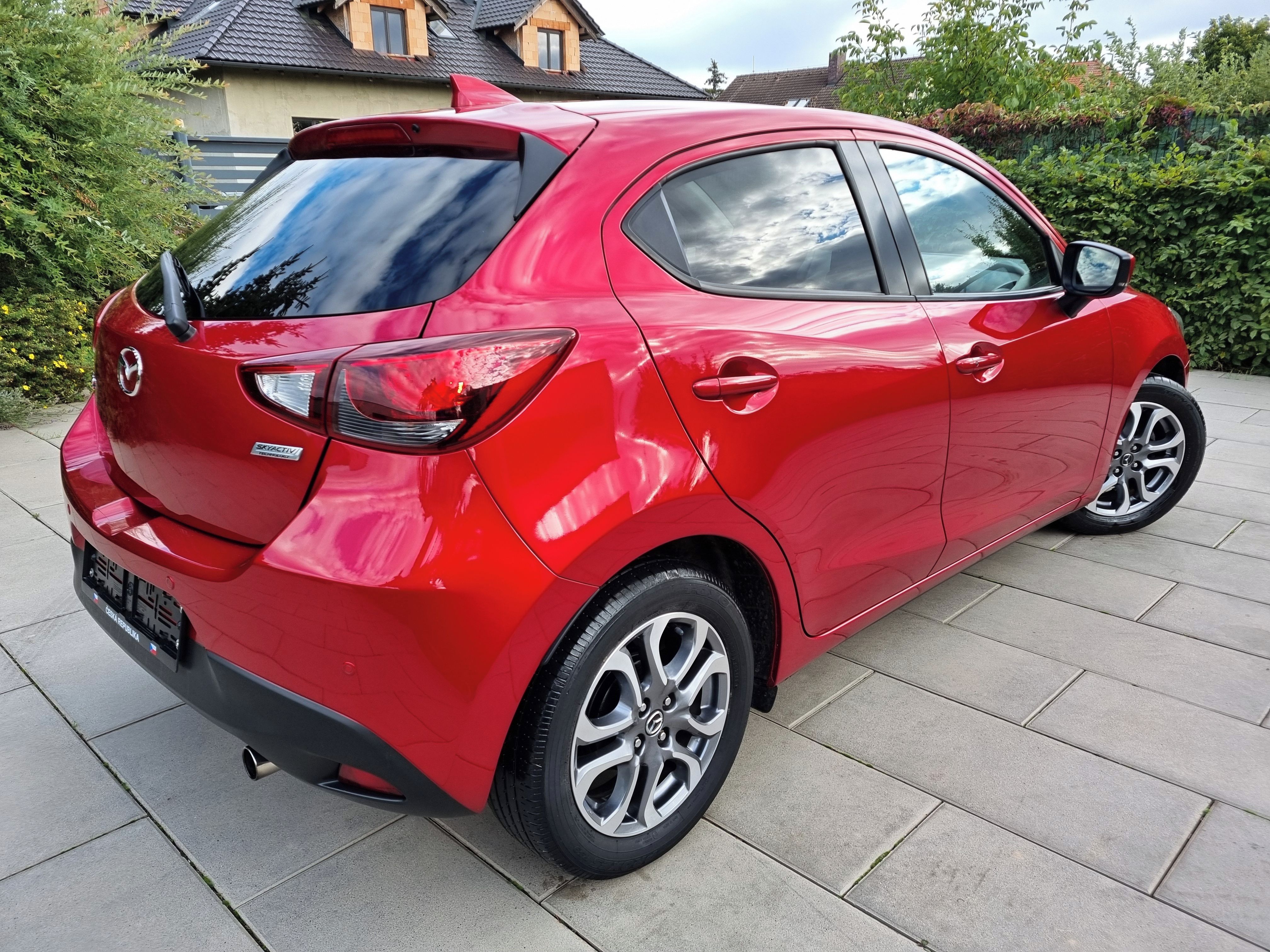 Mazda 2, 1.5 KIZOKU INTENSE,HEAD UP,NAV - fotka 4
