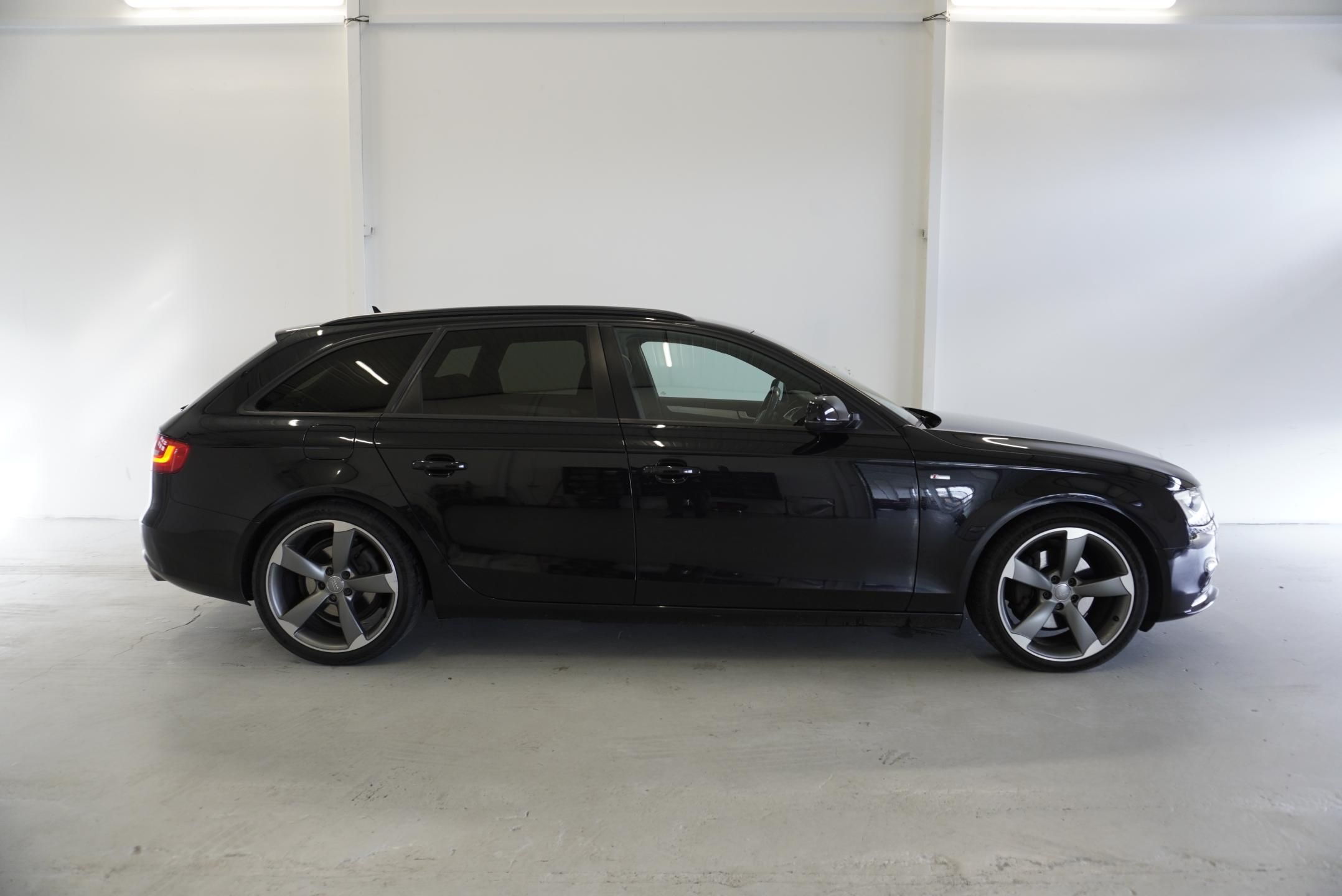 Audi A4, 2.0 TFSI 165kW QUATTRO STRONIC - fotka 4