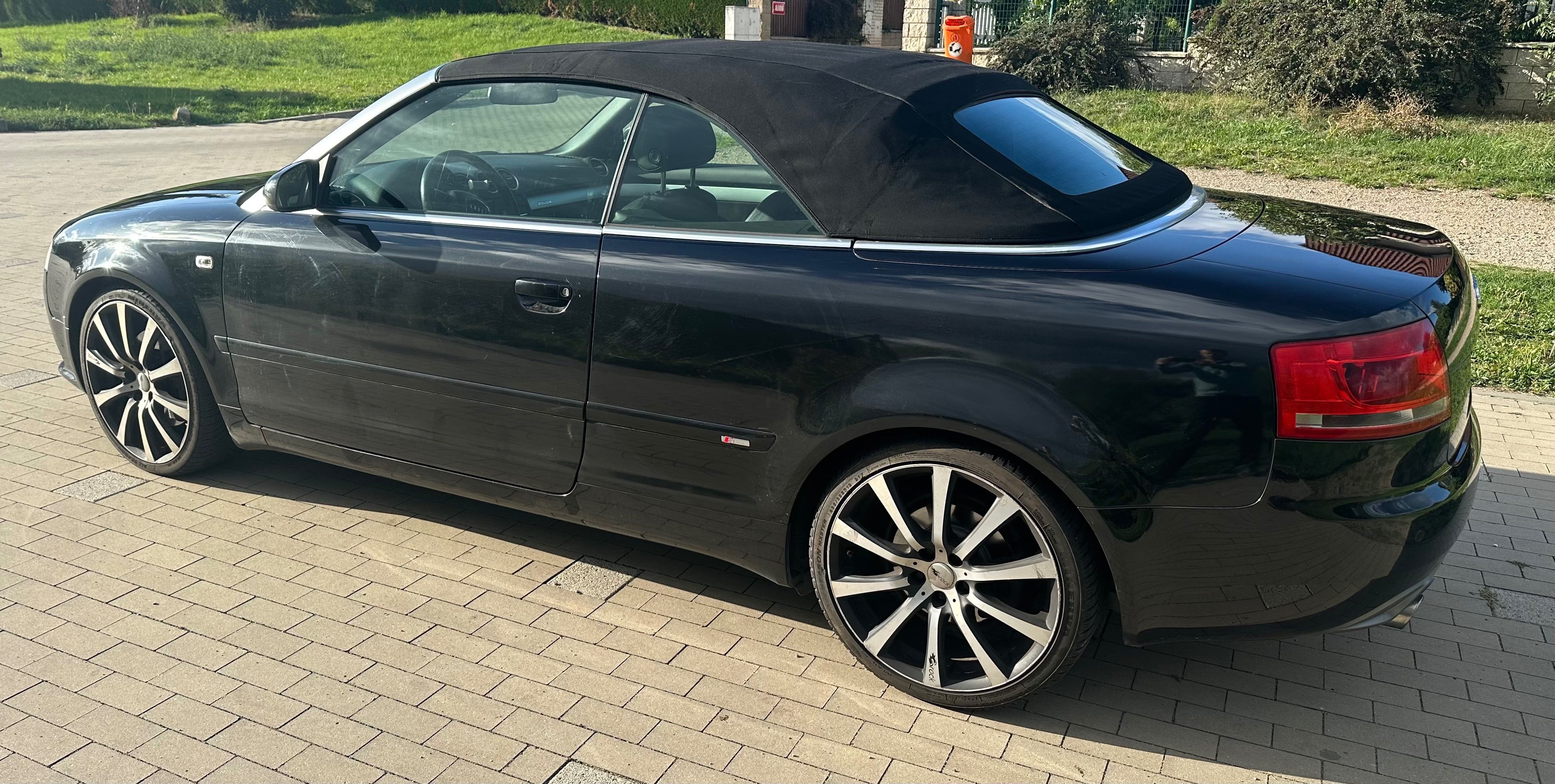Audi A4, 3.2 FSI Quattro, manuál, Bose - fotka 4