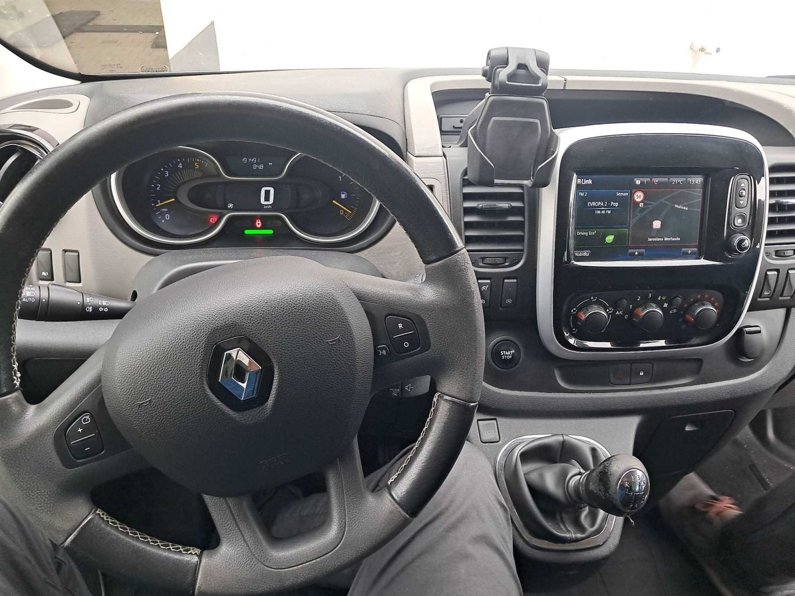 Renault Trafic, 1.6 dCi, Bus, 8Míst, Klima, ČR - fotka 3