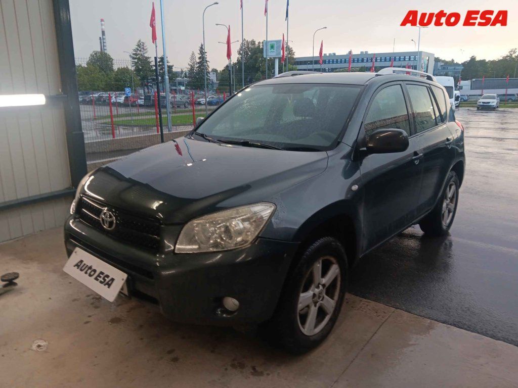 Toyota Rav4, 2.2 D4-D