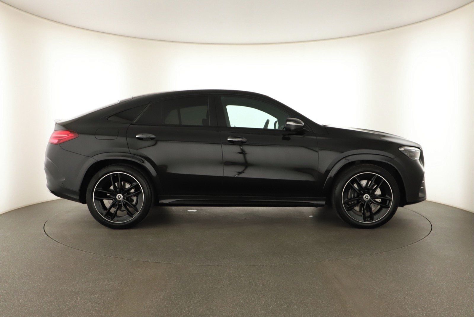 Mercedes-Benz GLE, d 4MATIC, AMG Line, Vzduch - fotka 6