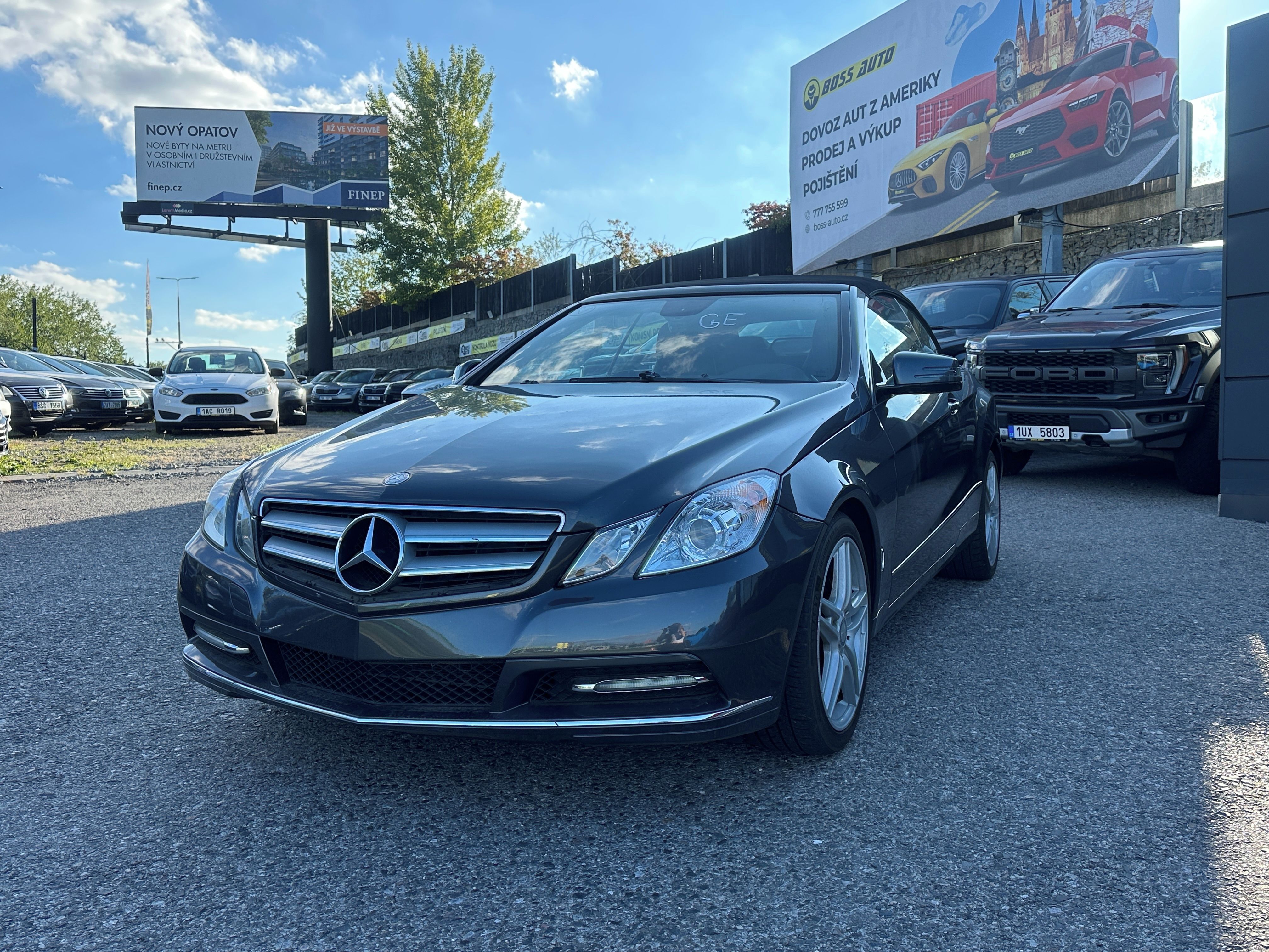 Mercedes-Benz Třídy E, Mercedes-Benz E 350 2012 - fotka 3