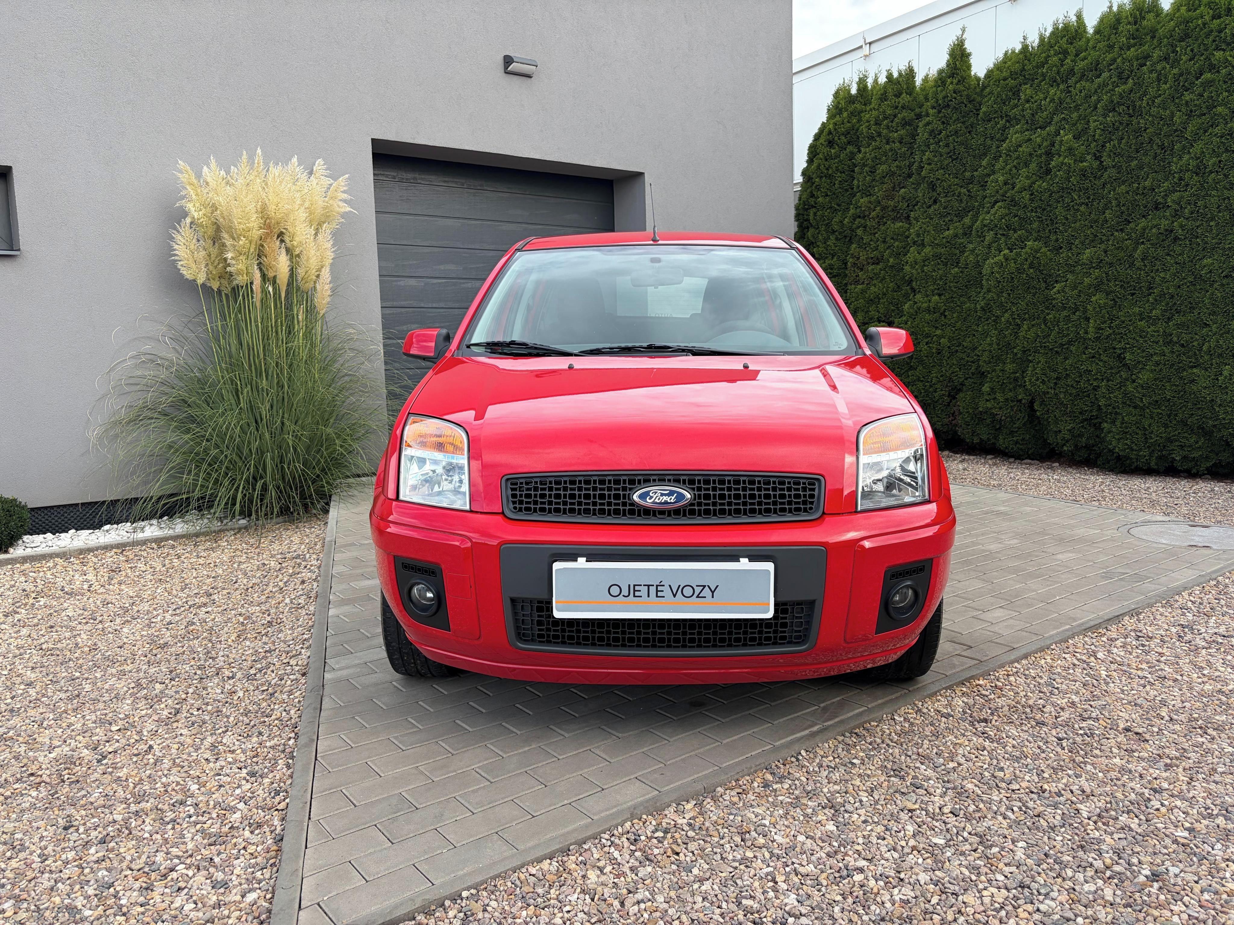 Ford Fusion, 1.4i 59kW, Tažné, Po 1. Maj. - fotka 2