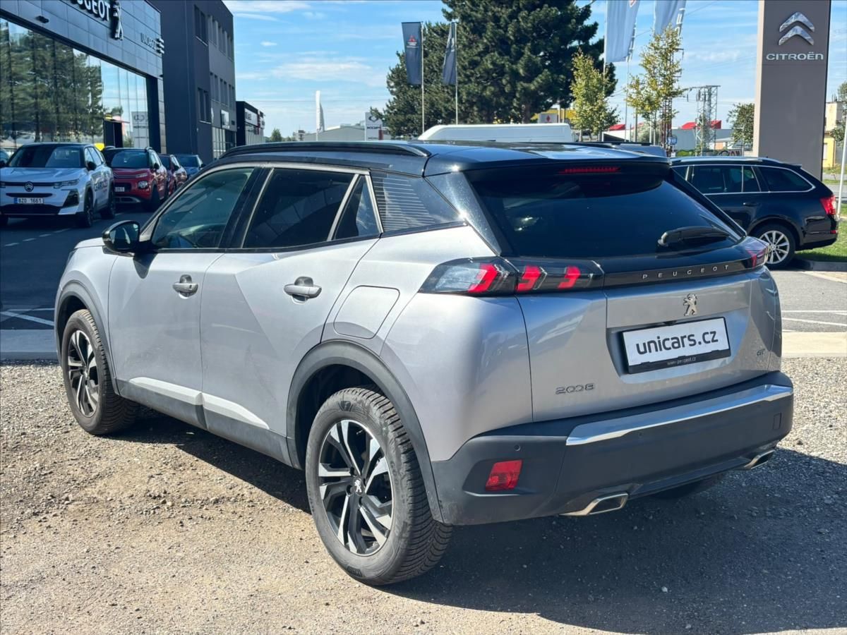 Peugeot 2008, 1,2 PT  GT CZ nehavarováno - fotka 4