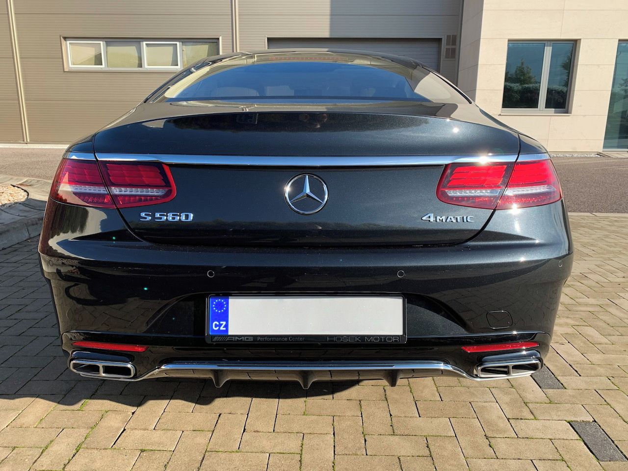 Mercedes-Benz Třídy S, unikátní stav, najeto 16000 km - fotka 5