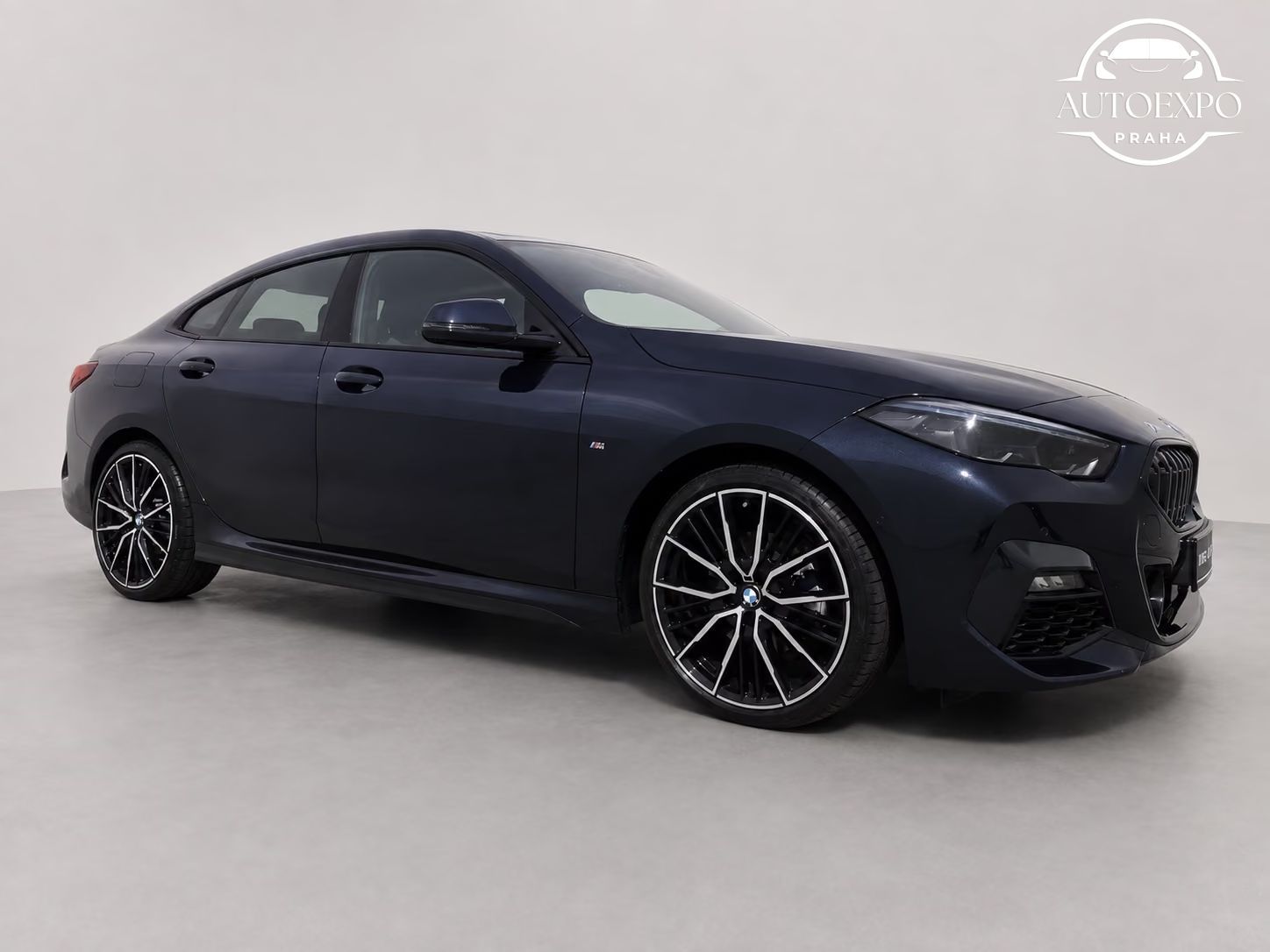 BMW Řada 2, 218i Gran Coupe - fotka 3