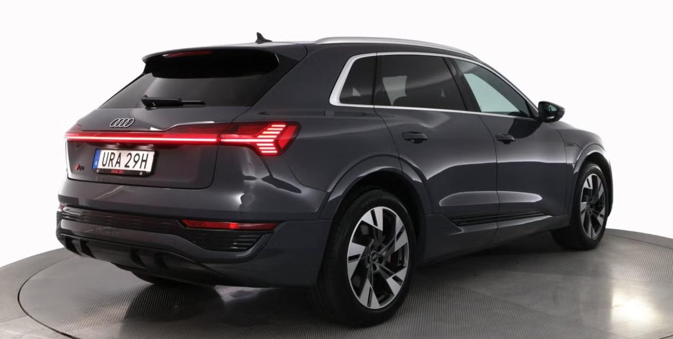 Audi Q8 e-tron, 55 Quattro Kam LED Vzduch - fotka 6
