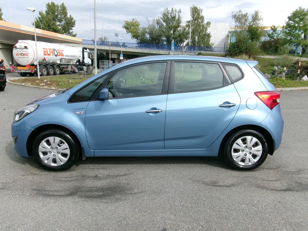 Hyundai ix20, 1.4  CVVT KOUPENO ČR,1.MAJITEL - fotka 2