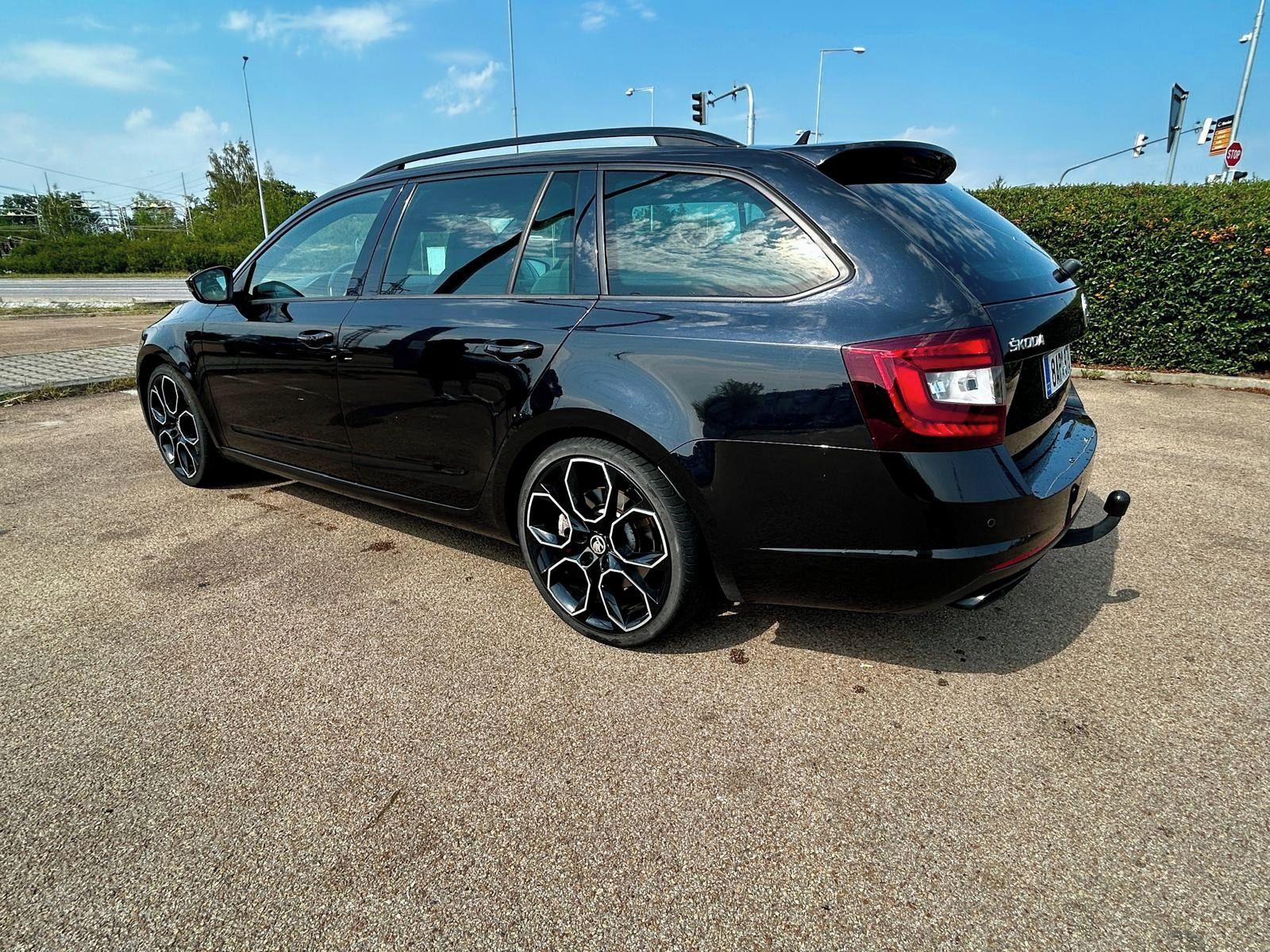 Škoda Octavia - fotka 3