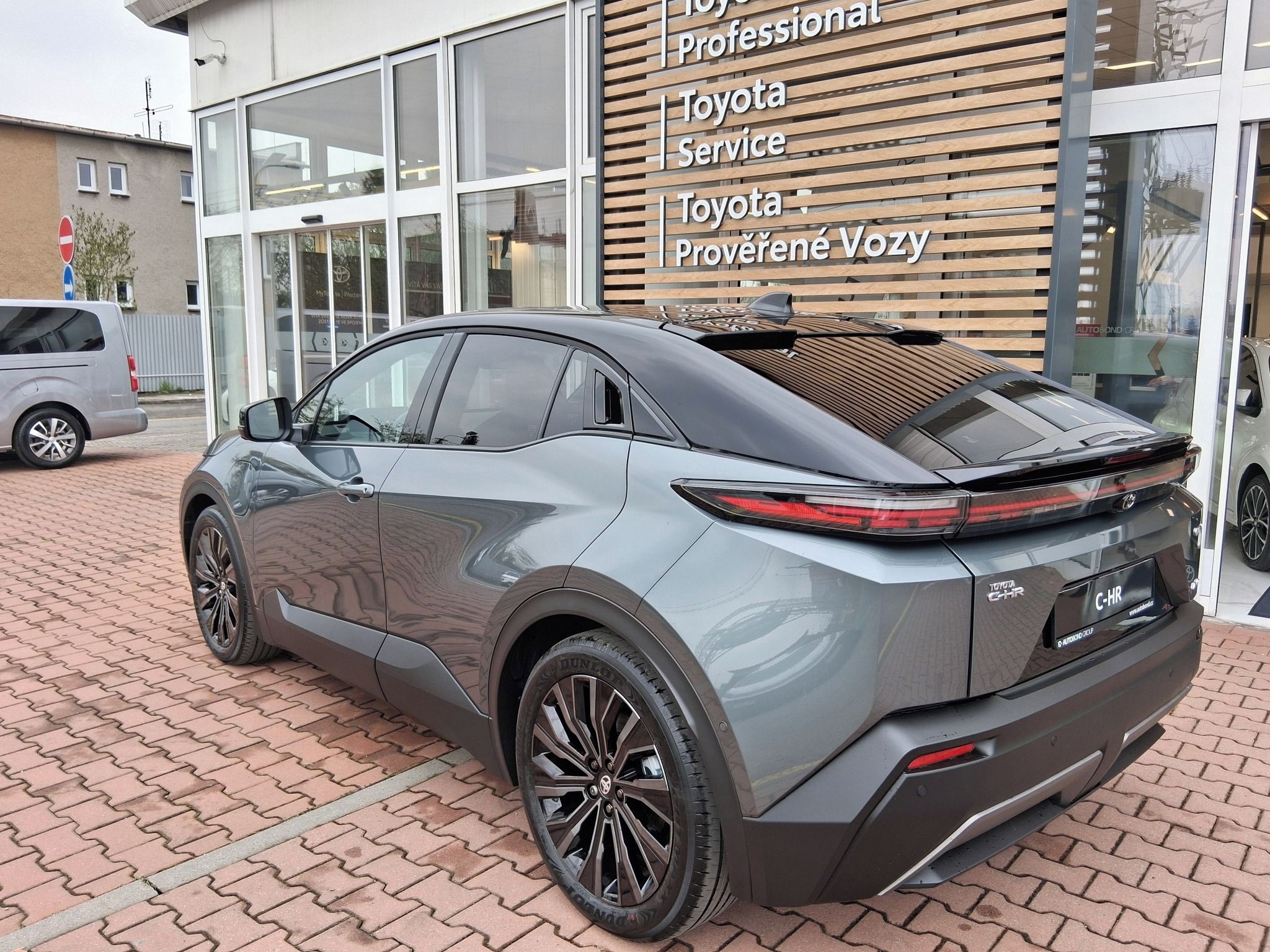 Toyota C-HR, C-HR+ NG25 BEV343 AT 4X4 - fotka 4
