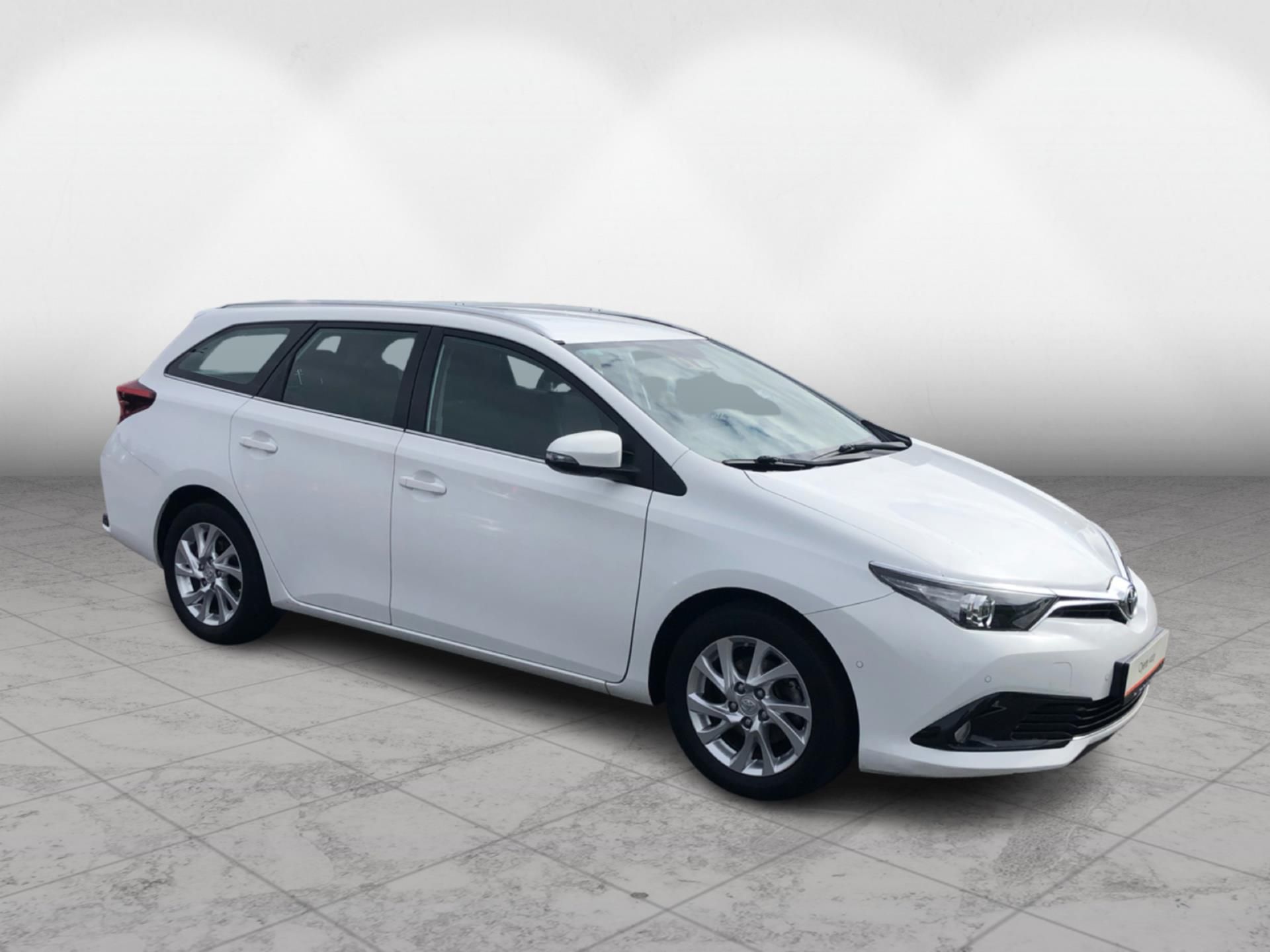 Toyota Auris, 1.6 i Valvematic - fotka 6