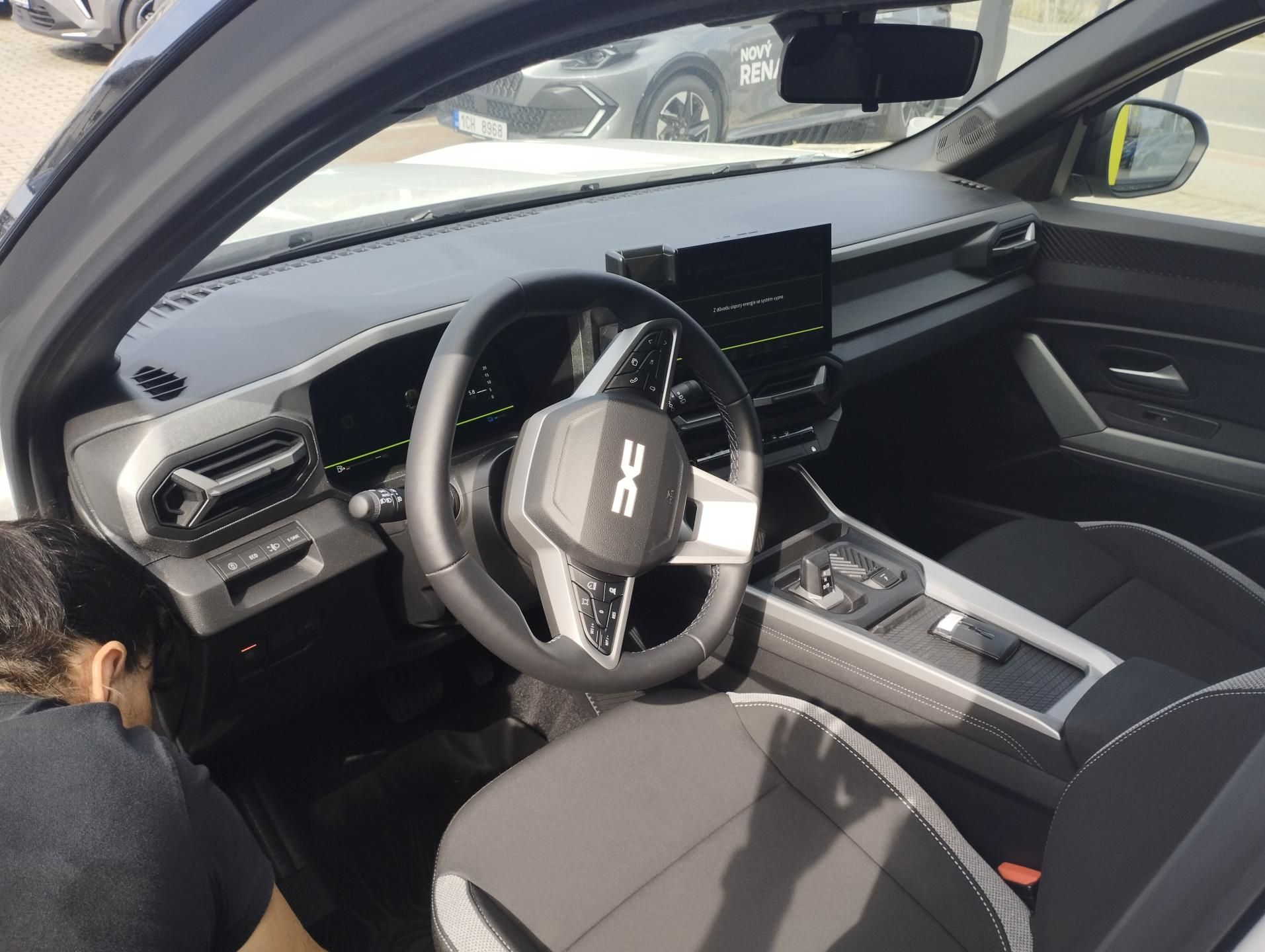 Dacia Bigster, Journey hybrid 155 - fotka 5