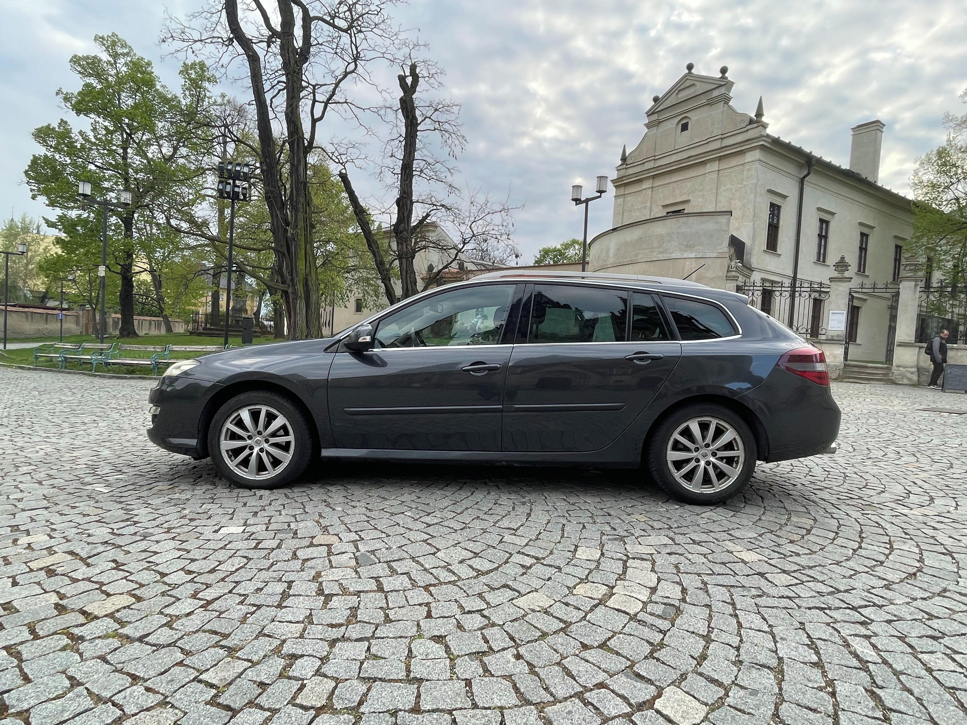 Renault Laguna, Renault Laguna III Black edit. - fotka 2