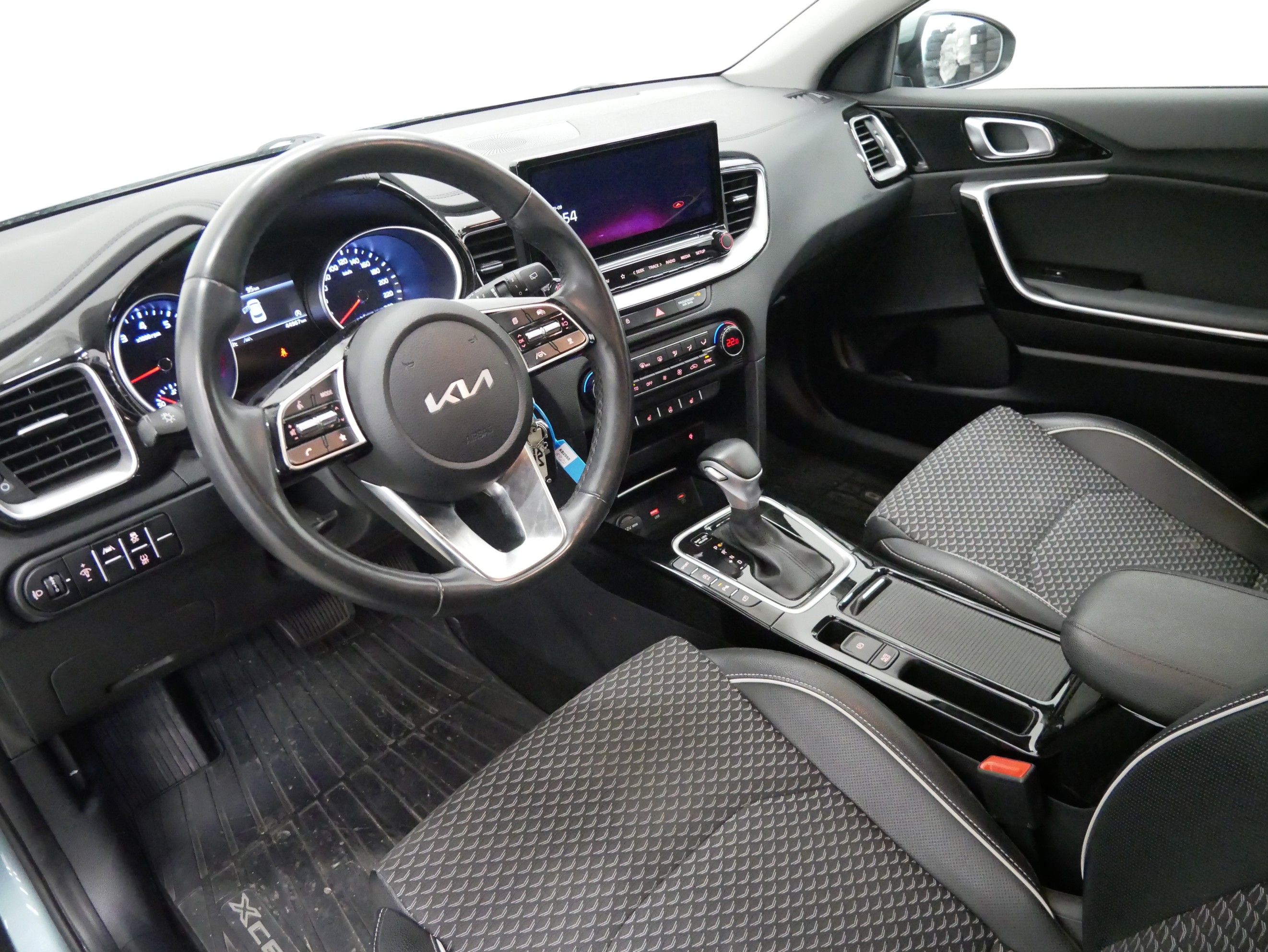 Kia XCee´d, 1,5 TGDi 118kW - fotka 5