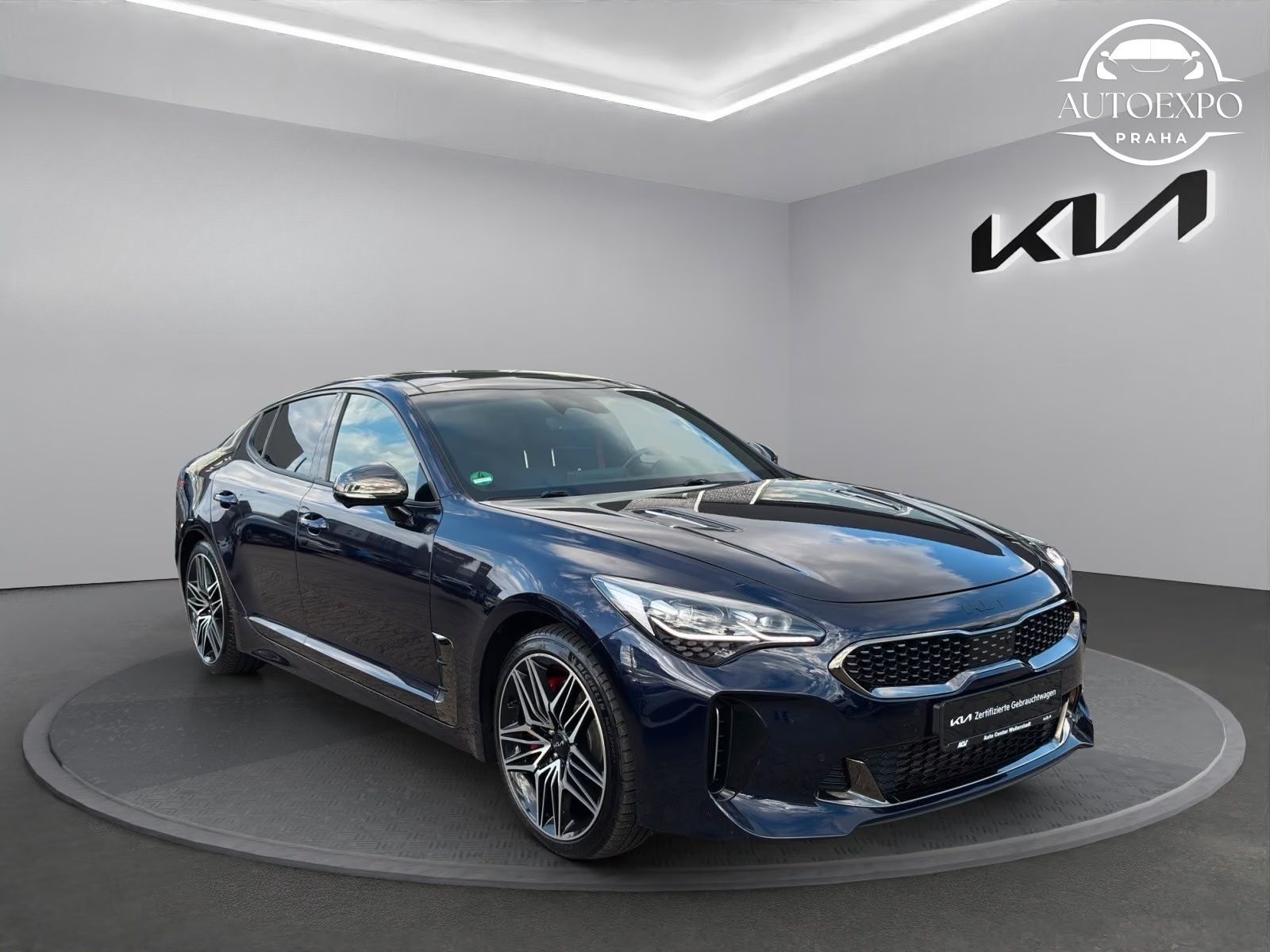 Kia Stinger, 3.3T AWD AT GT*KŮŽE*PANORAMA - fotka 3