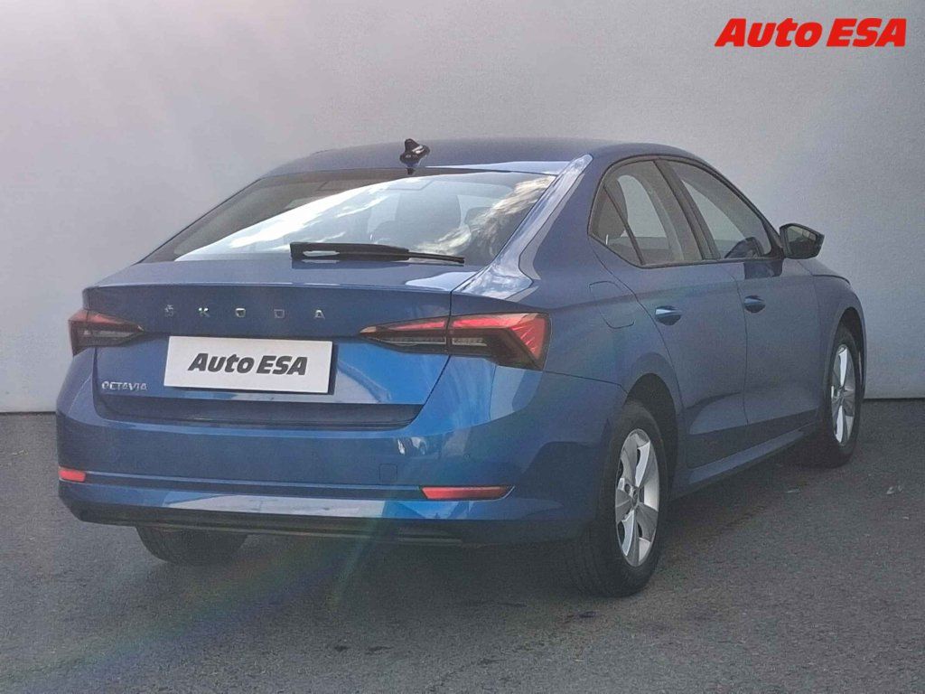 Škoda Octavia, 1.5 TSi - fotka 4