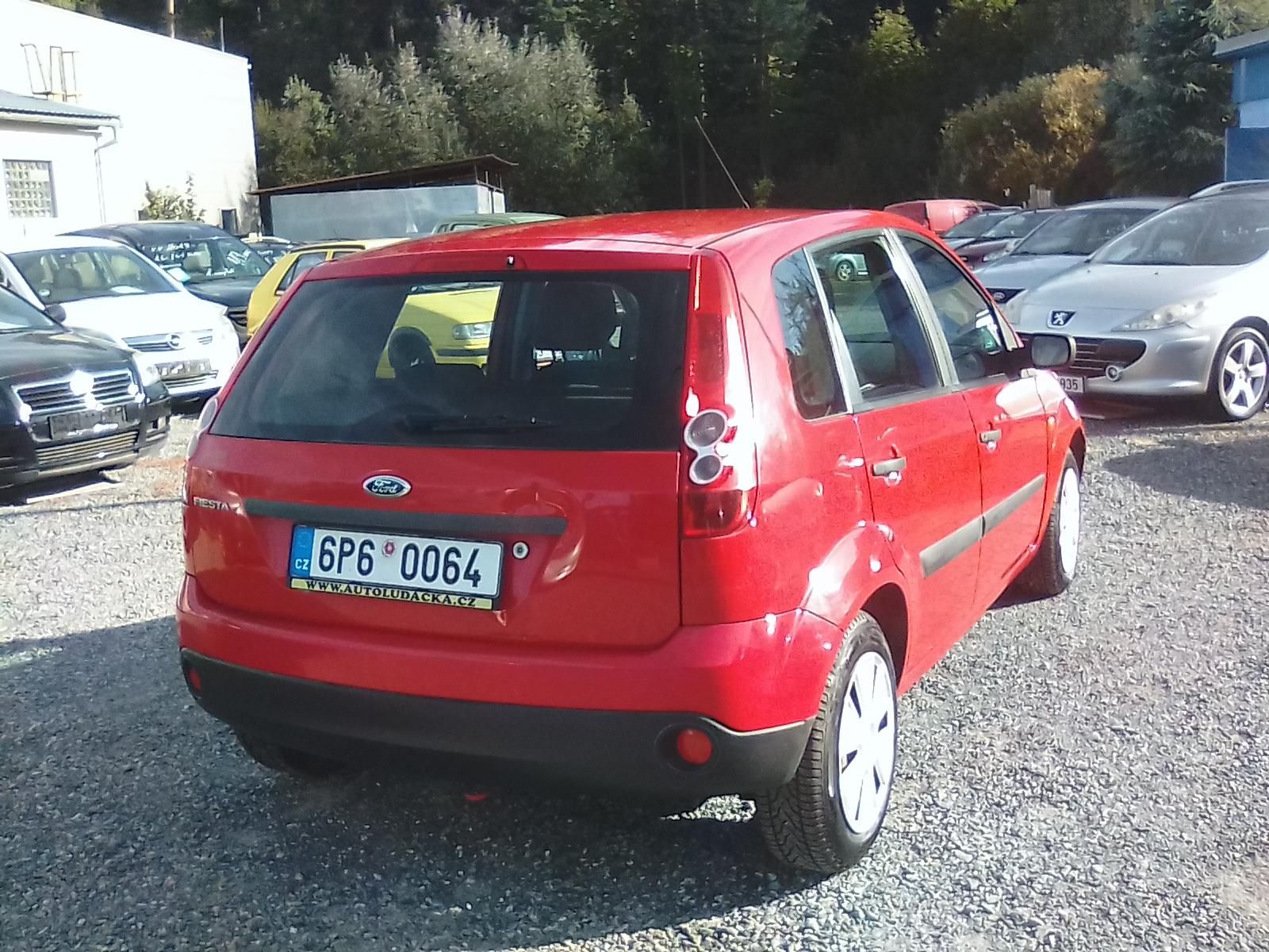 Ford Fiesta, 1.3i , jede super - fotka 5