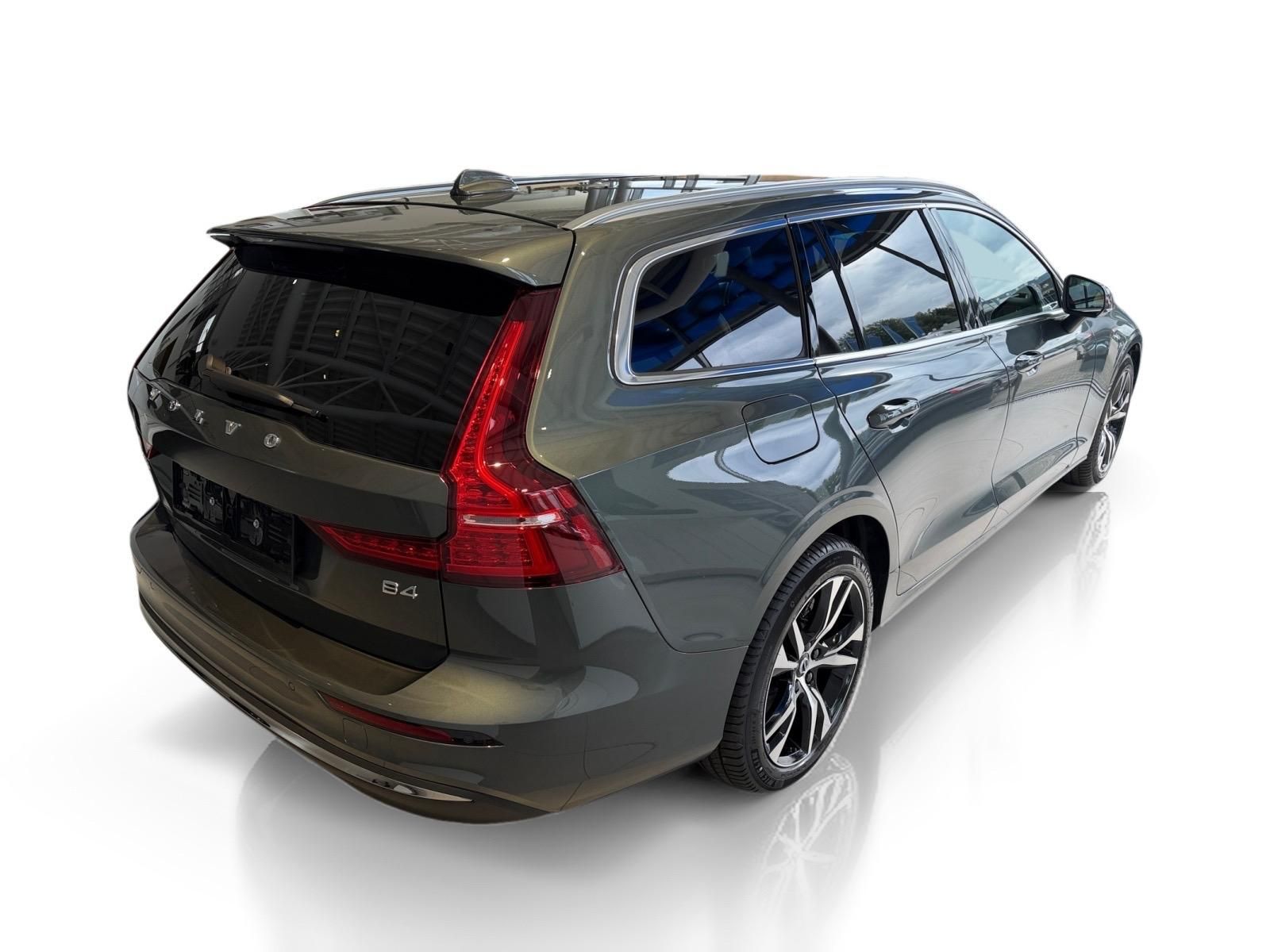 Volvo V60, B4 PLUS BRIGHT - fotka 5