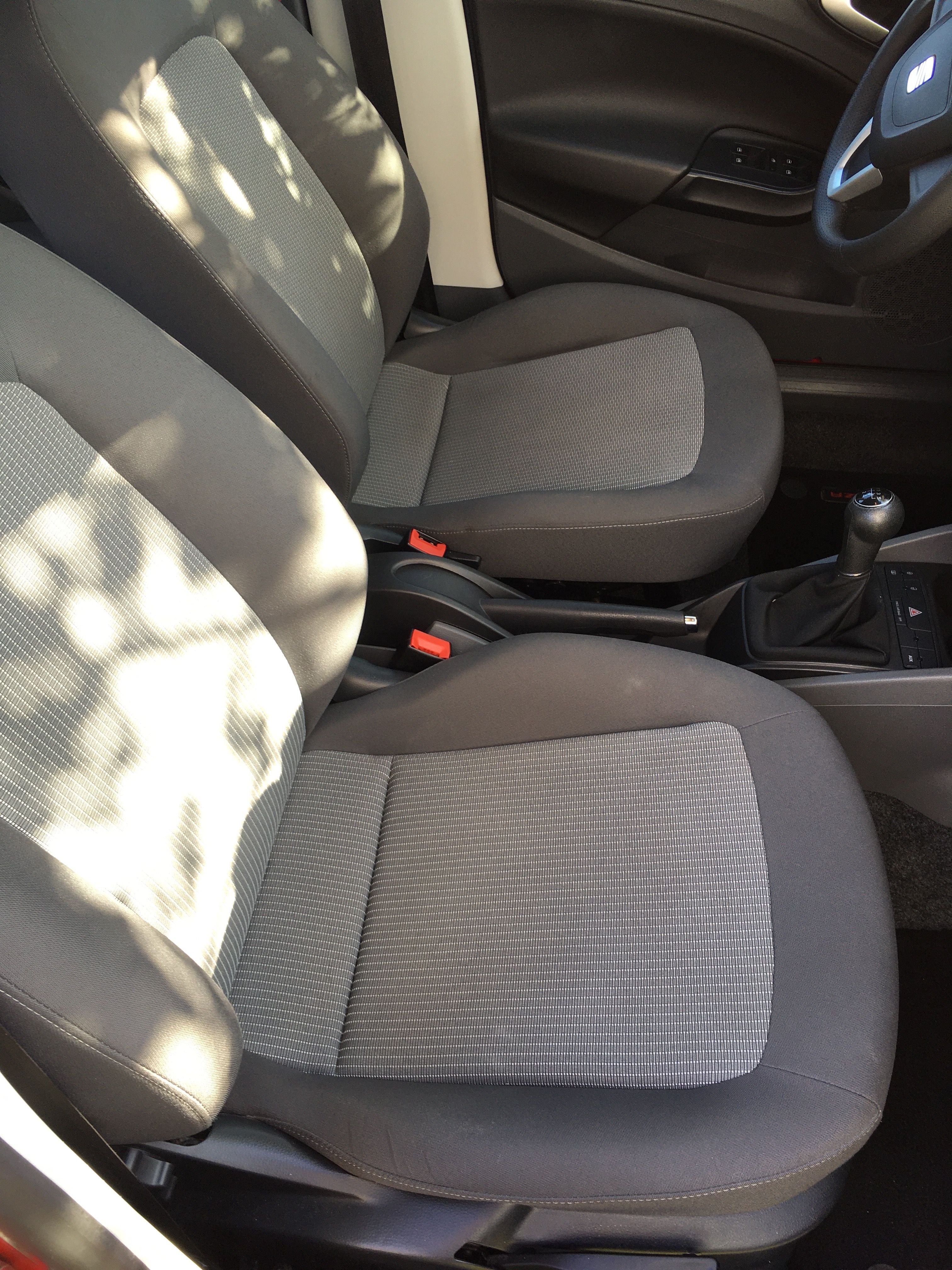 Seat Ibiza, Seat Ibiza 1.2 TSI/ 77 kw - fotka 6