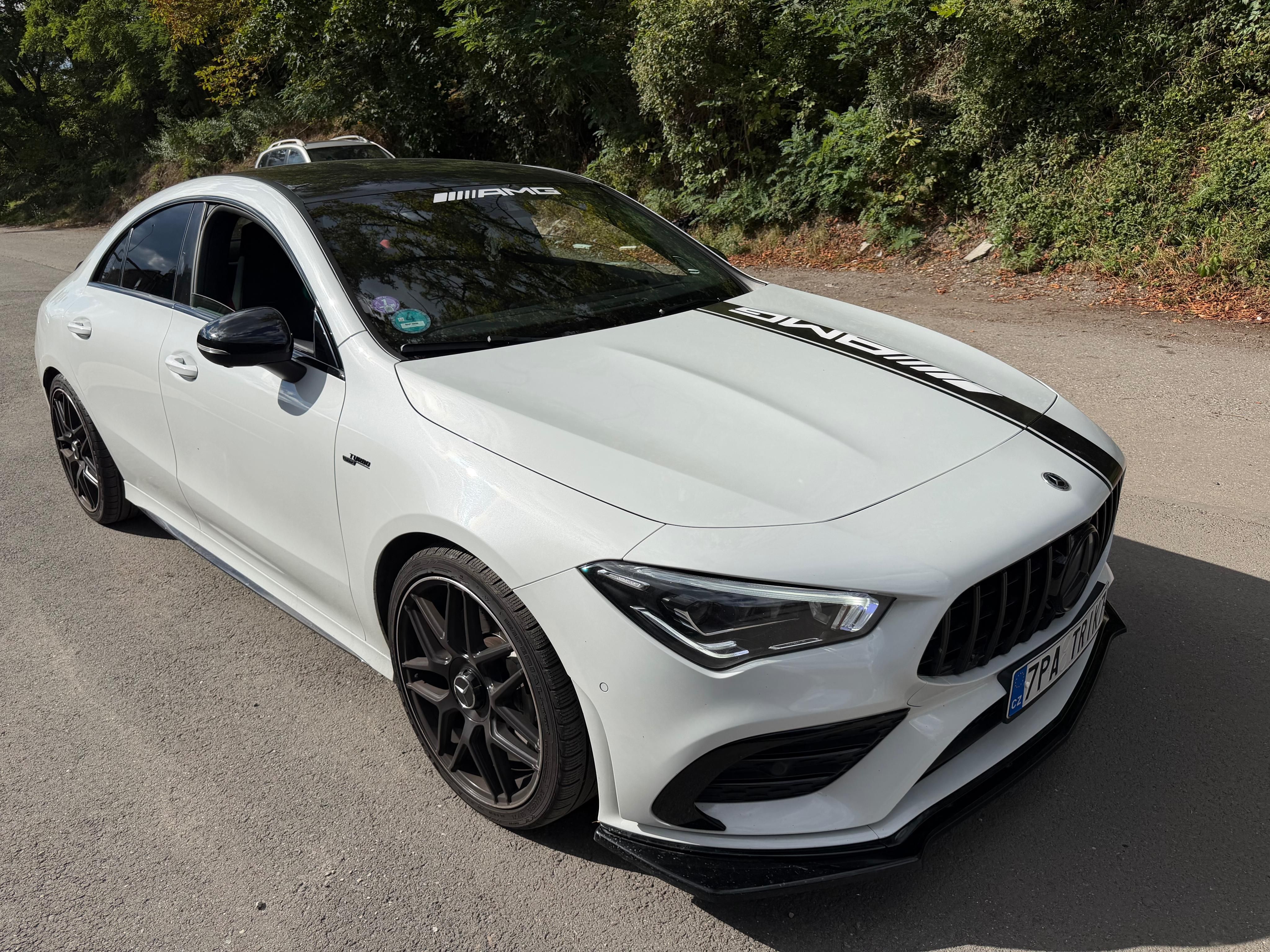 Mercedes-Benz CLA, Mercedes-Benz CLA 35 AMG - fotka 3