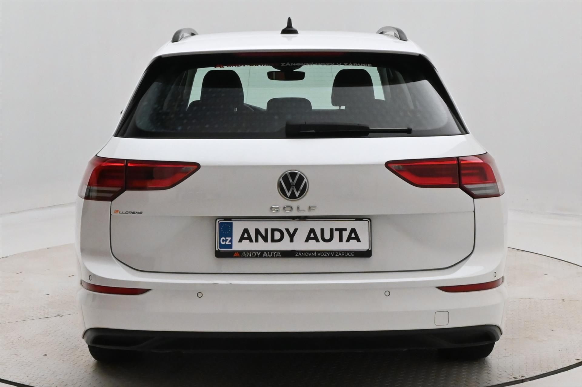 Volkswagen Golf, 2,0 TDI 85 kW DSG Life Záruka - fotka 6